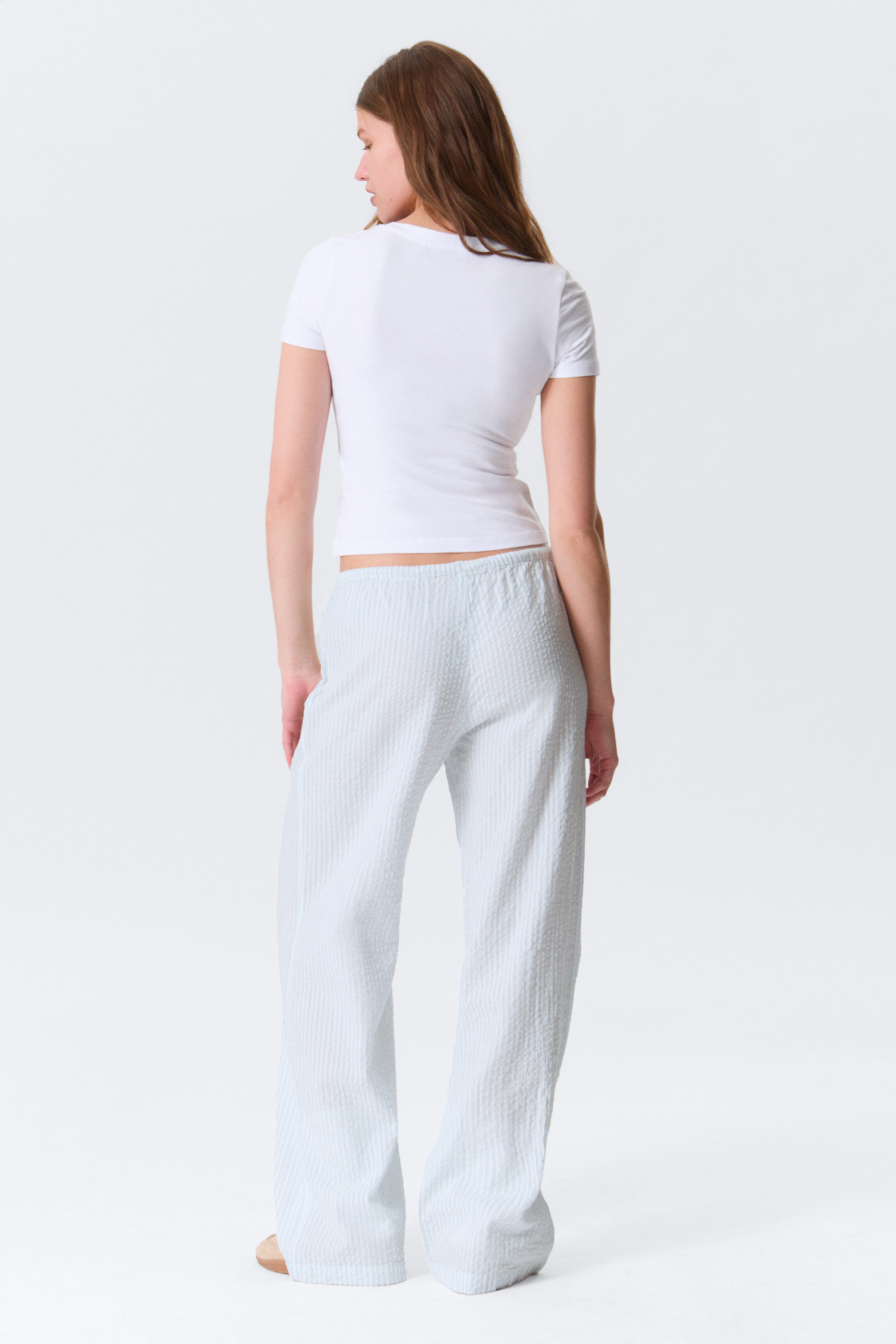 ま*ん様 LIFEMANIA FAVORITE TROUSERS 2.0（BLA low-rise relaxed pull-on trousers - White - Blue Stripes | Monki WW