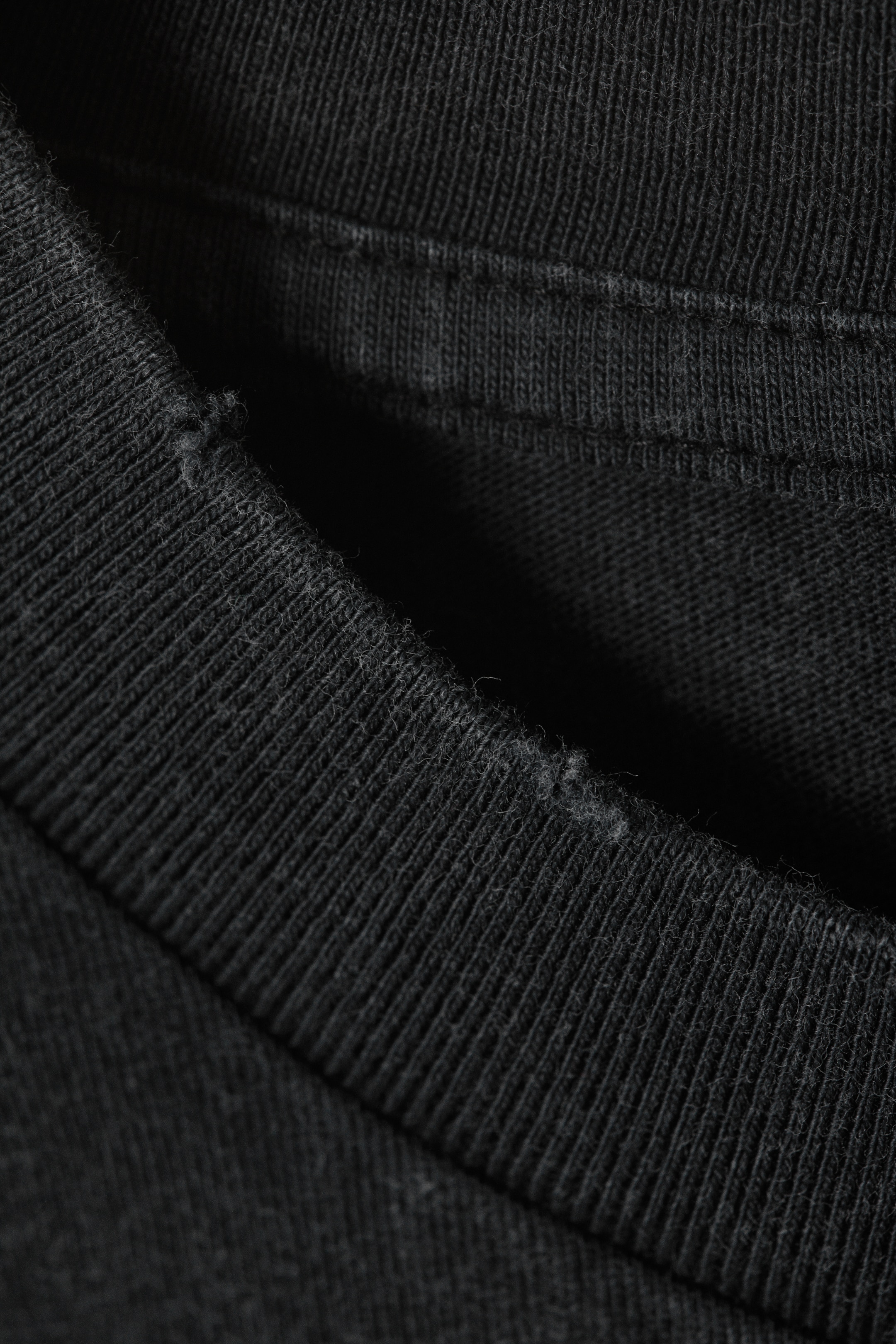 Größeres Bild ansehen: Boxy T-Shirt aus Baumwolle mit Flügelärmeln - Schwarz - Men | H&M DE 5