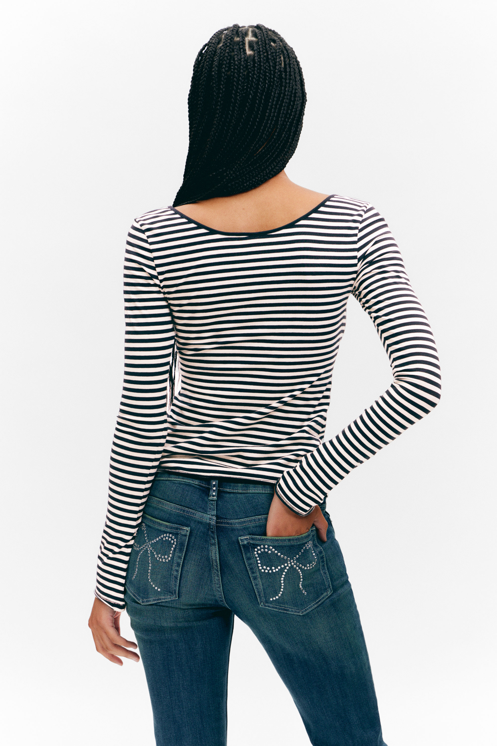 Black & White Stripes - Long-Sleeved Slim Fit Scoop Neck Top - 2