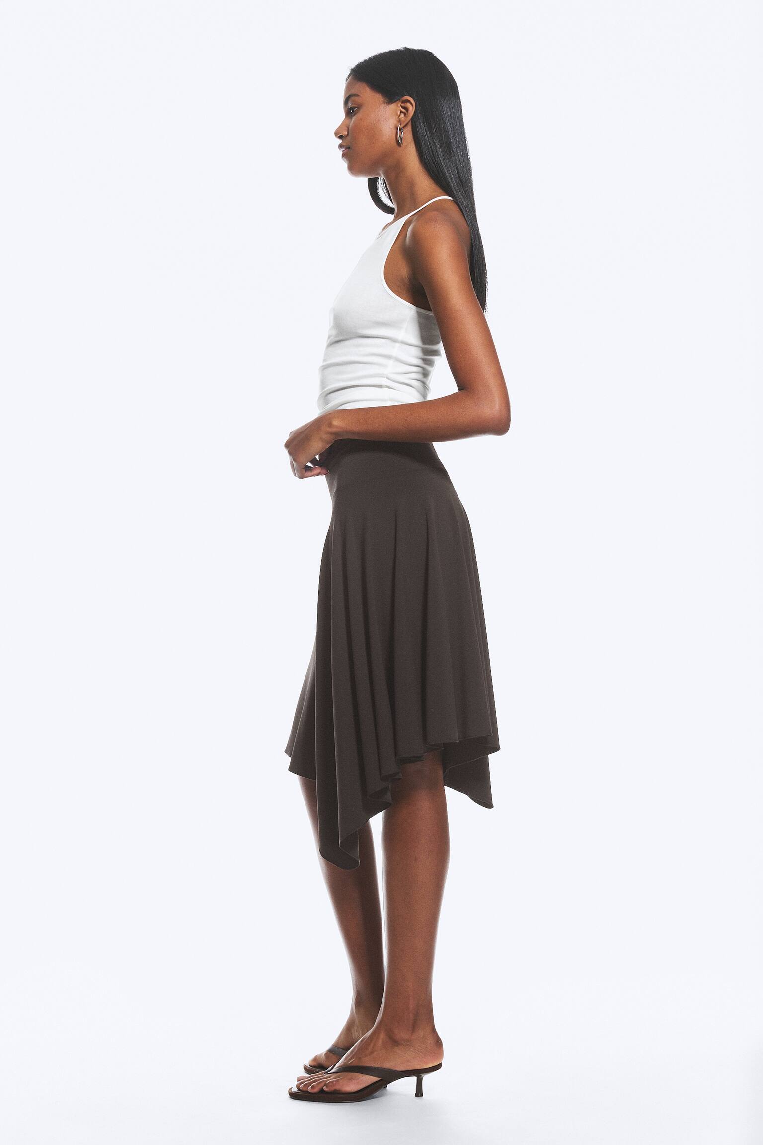 Mid waist asymmetrisk kjol i jersey-Mörkbrun - 5