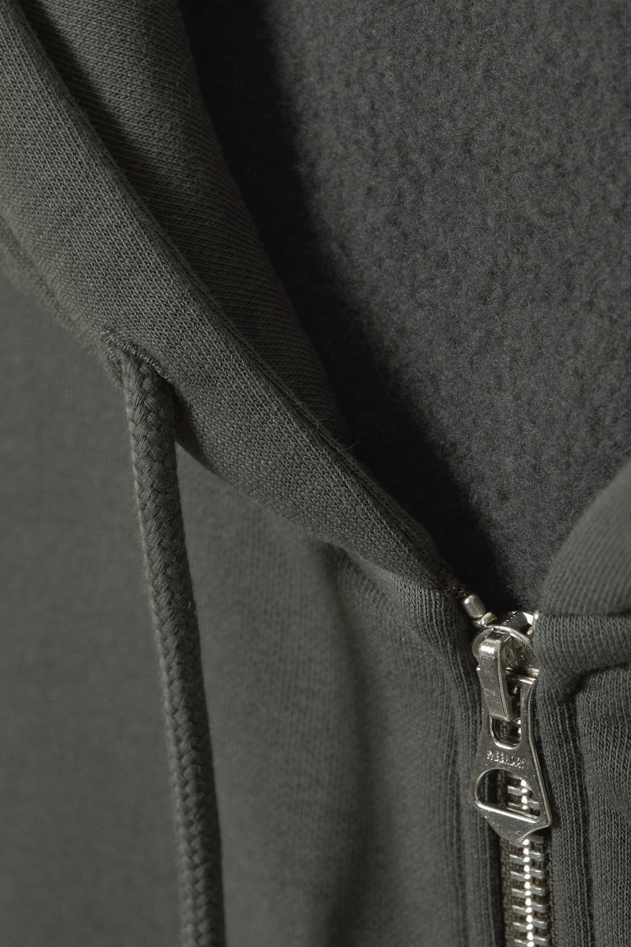 Grey Smiley - Oversized Graphic Zip Hoodie - 2