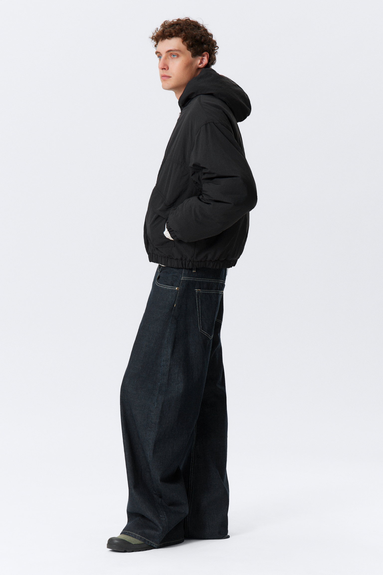 Relaxed Nylon Bomber Jacker - Black/Dusty Brown - 4