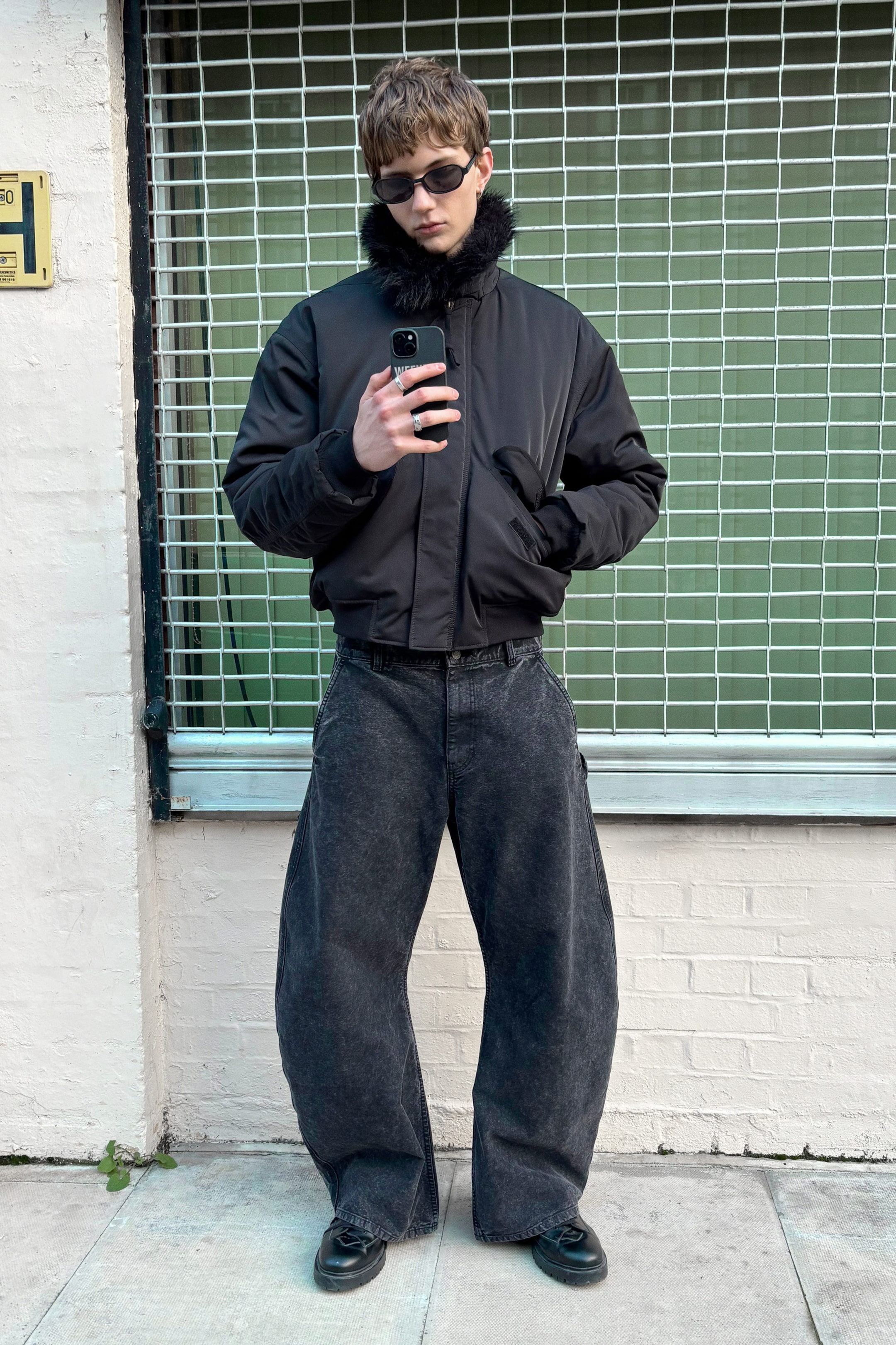 Washed Black - Loose Barrel Leg Workwear Trousers - 1