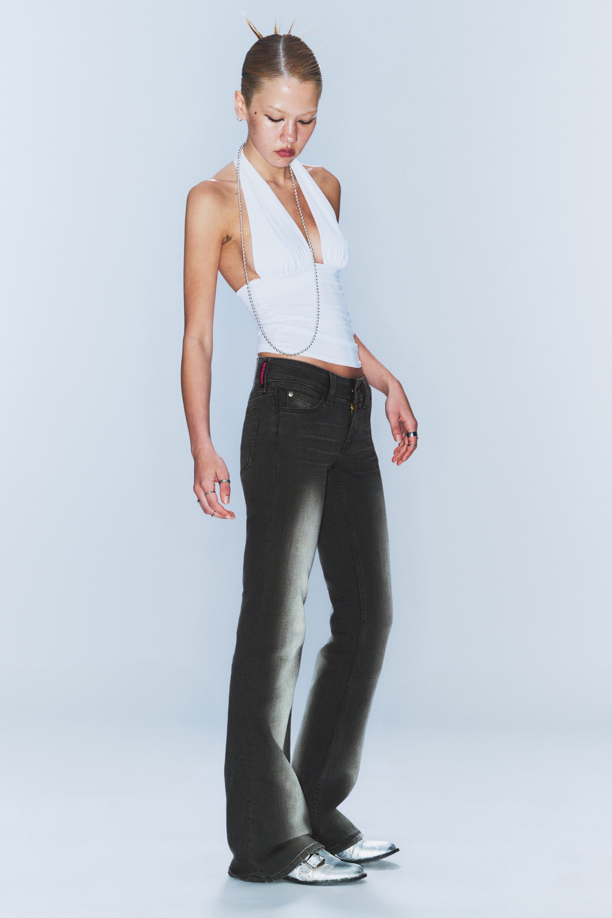 Black Spray - Schwarz - Booty Bei – Low Waist Skinny Bootcut Jeans - 2