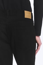 Black Rinse - Black - Mercury Mid Rise Relaxed Bootcut Leg Jeans - 4