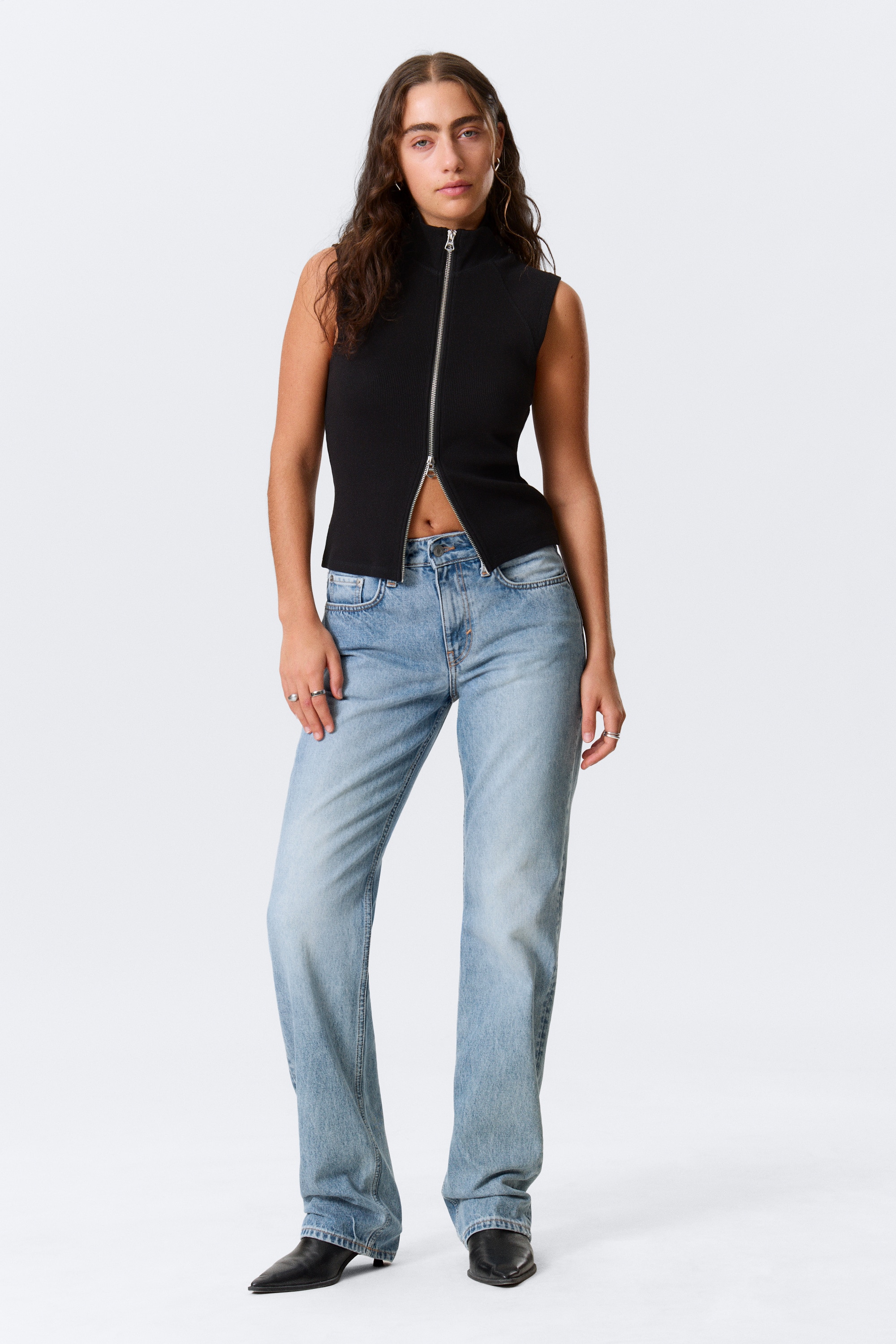 Pin Mid Waist Regular Straight Leg Jeans - Eighteen Blau - Mittelblau/Deep Ocean Blue - Dunkelblau