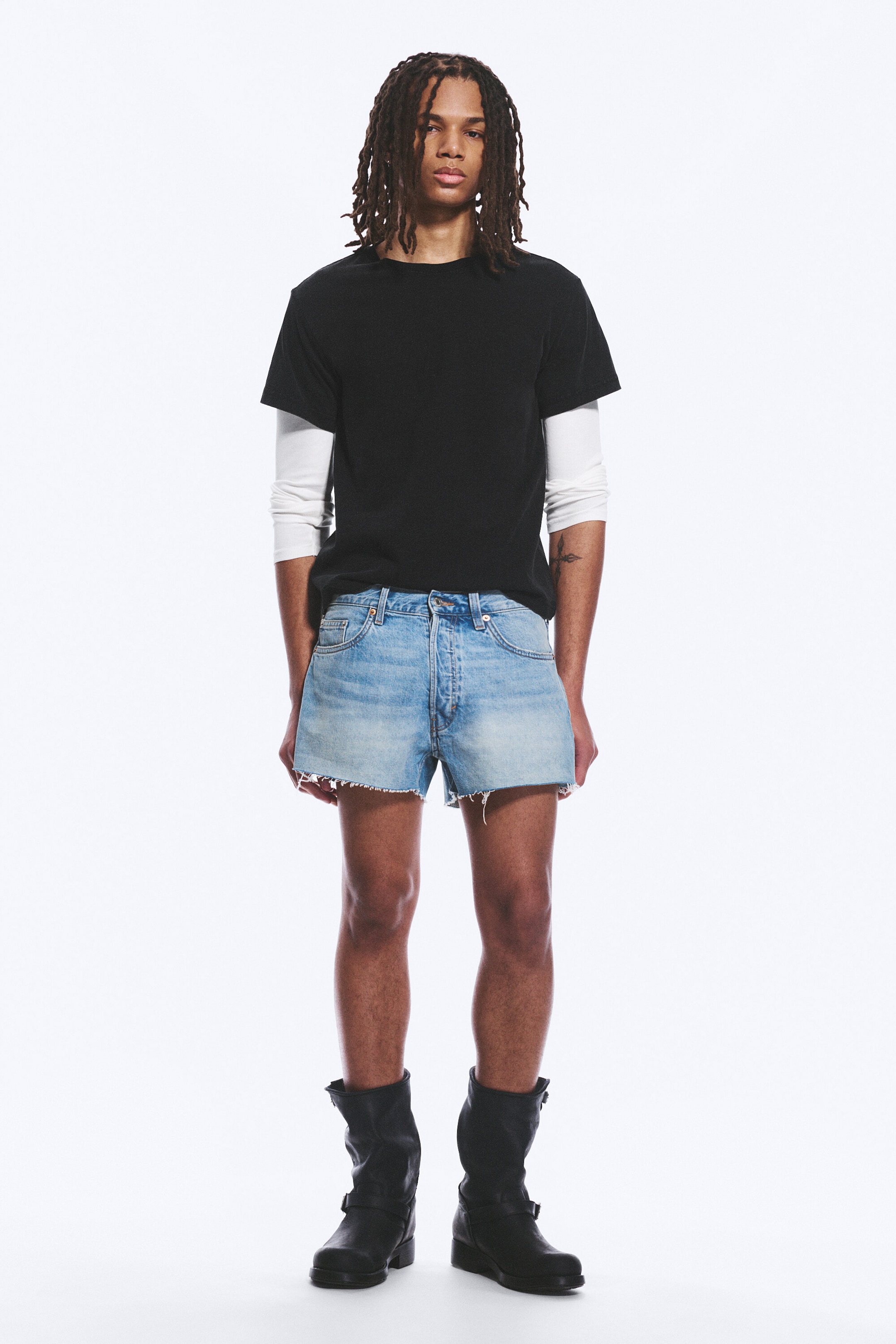 Kimberley Blue - Hellblau - Gravity Short Mid Waist Loose Denim Shorts - 1