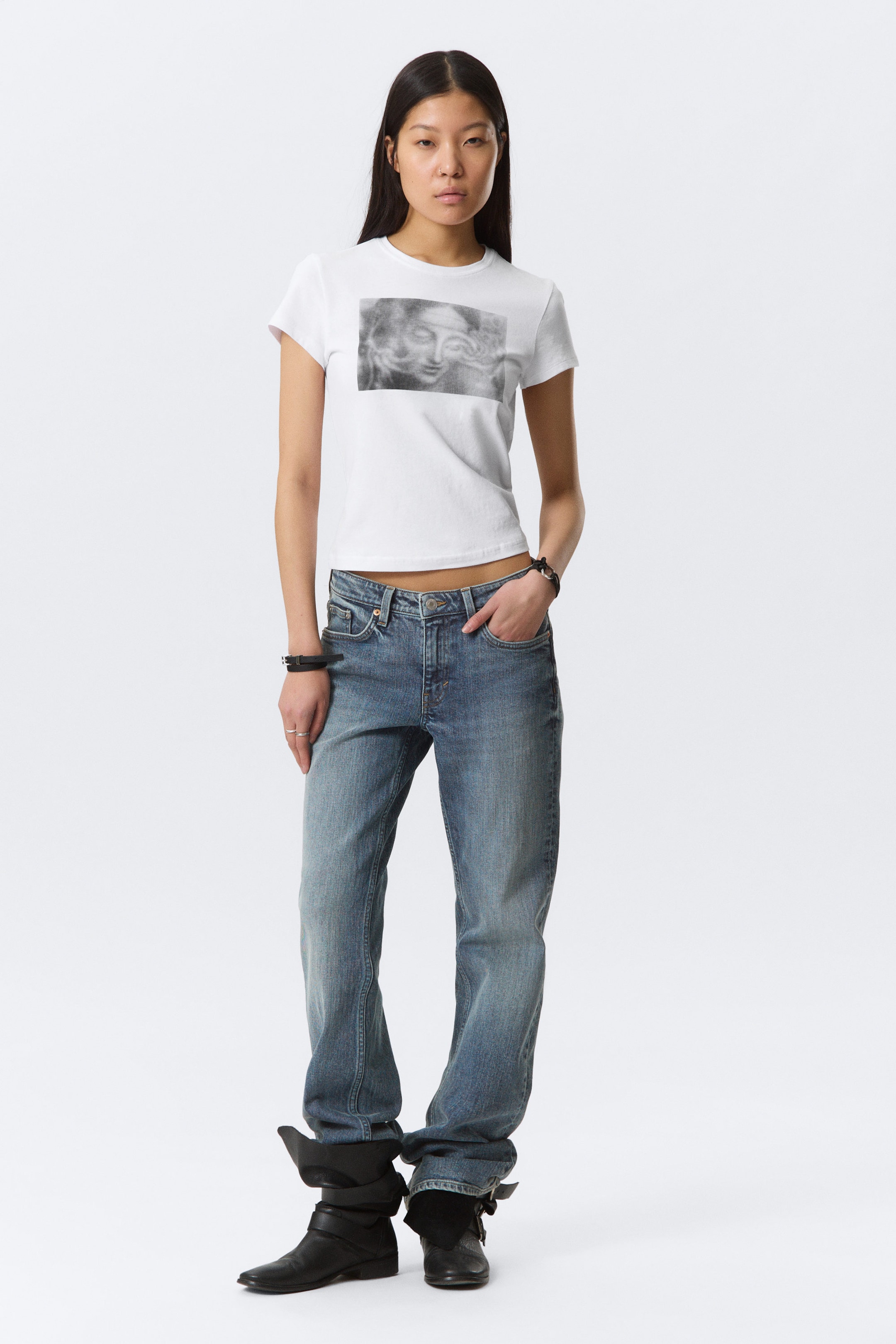 White - Misty Face - Boxy Printed Short-Sleeved T-shirt - 2