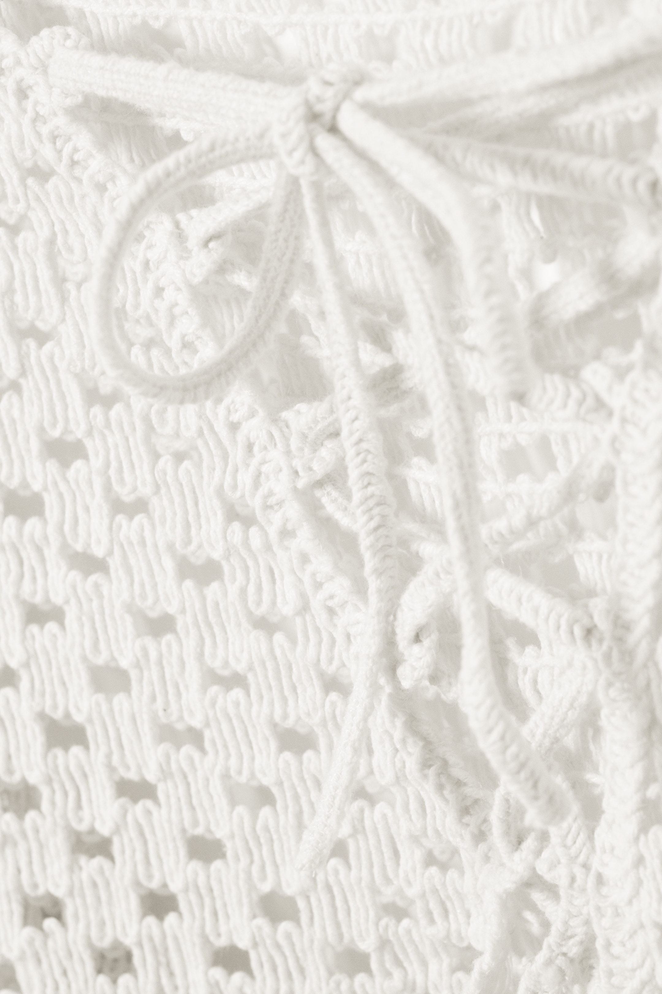 White - Crochet Knit Long-Sleeved Top - 2