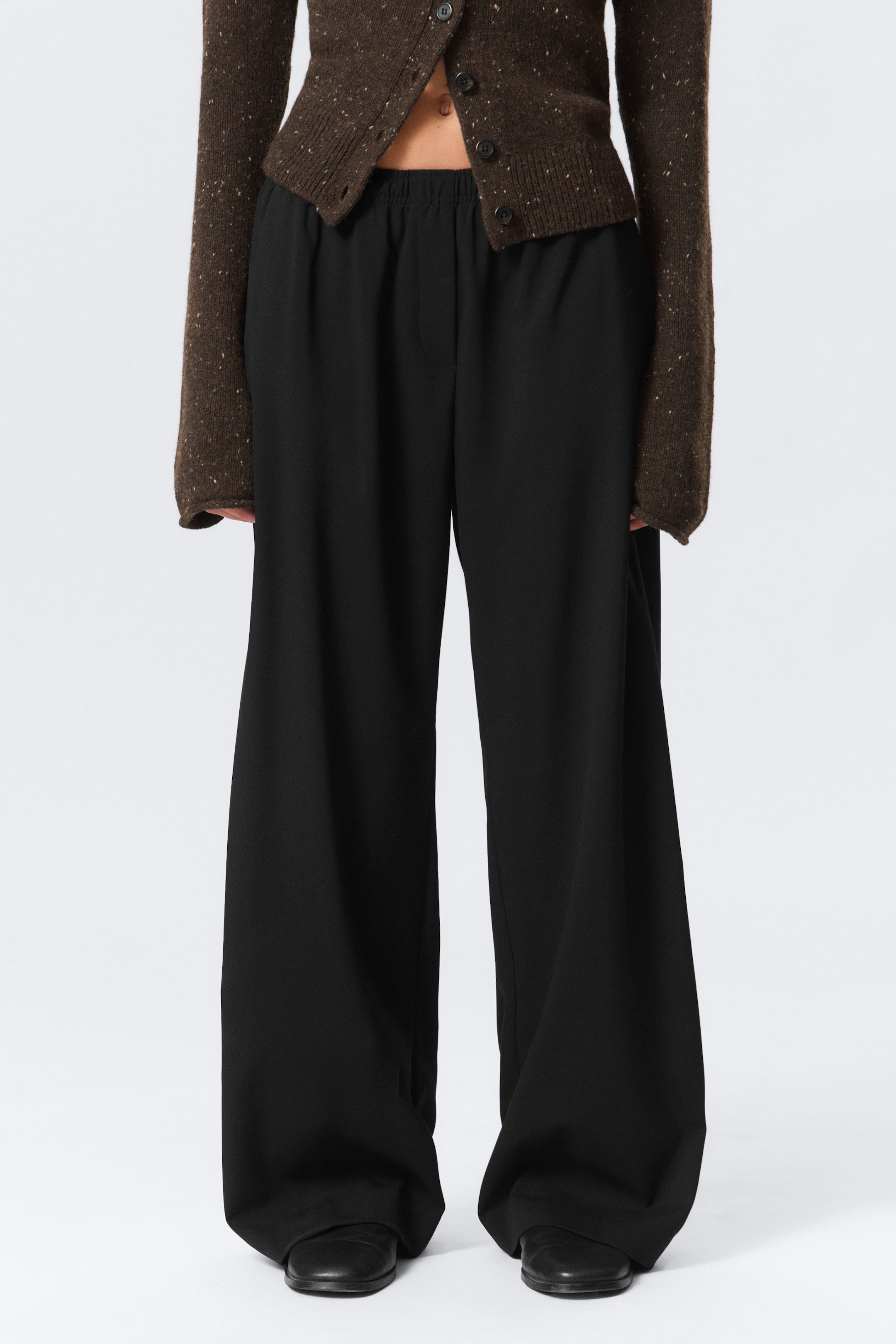 Black - Wide Pull On Suiting Trousers - 2