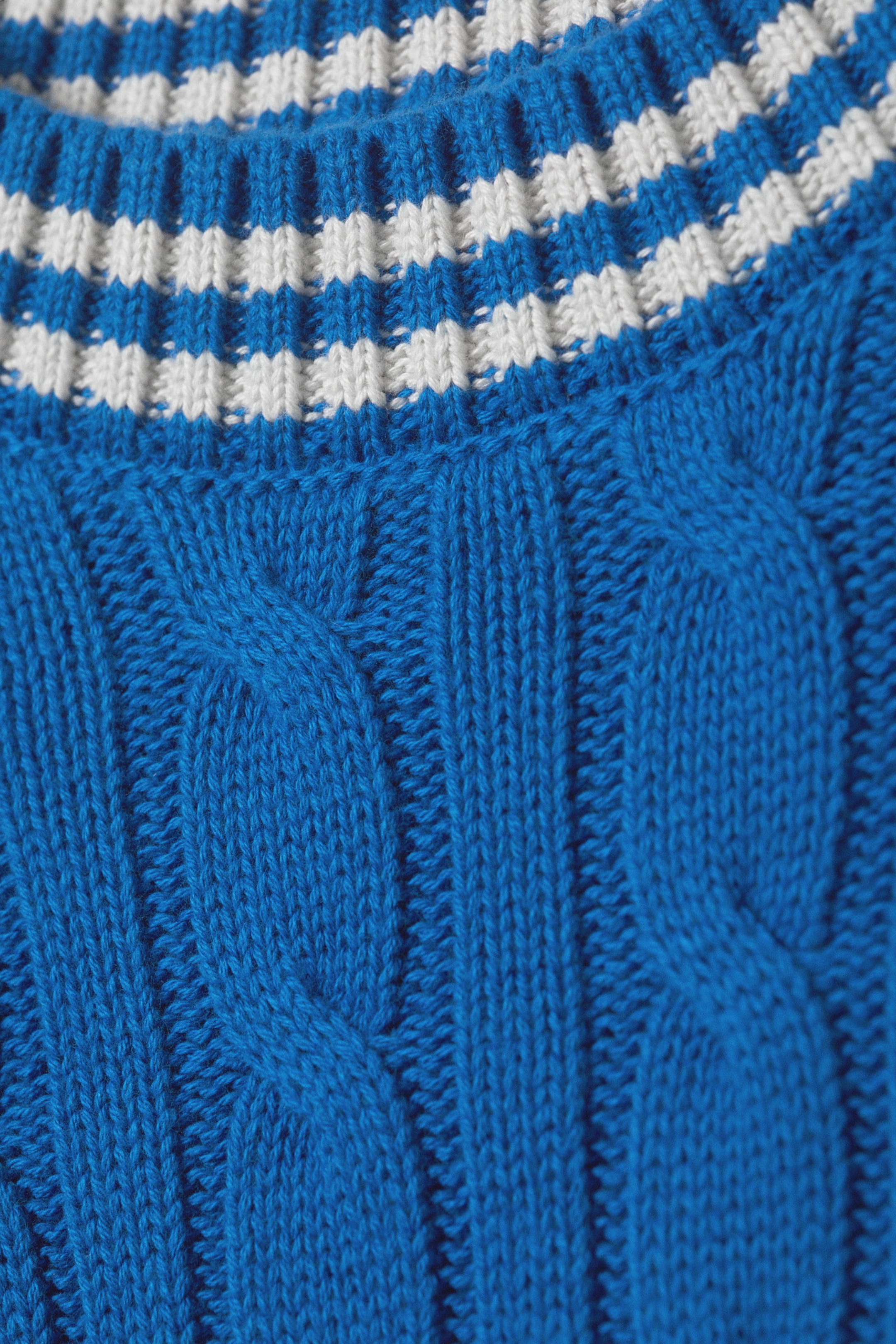 Blue - Oversized Cable Knit Sweater - 5
