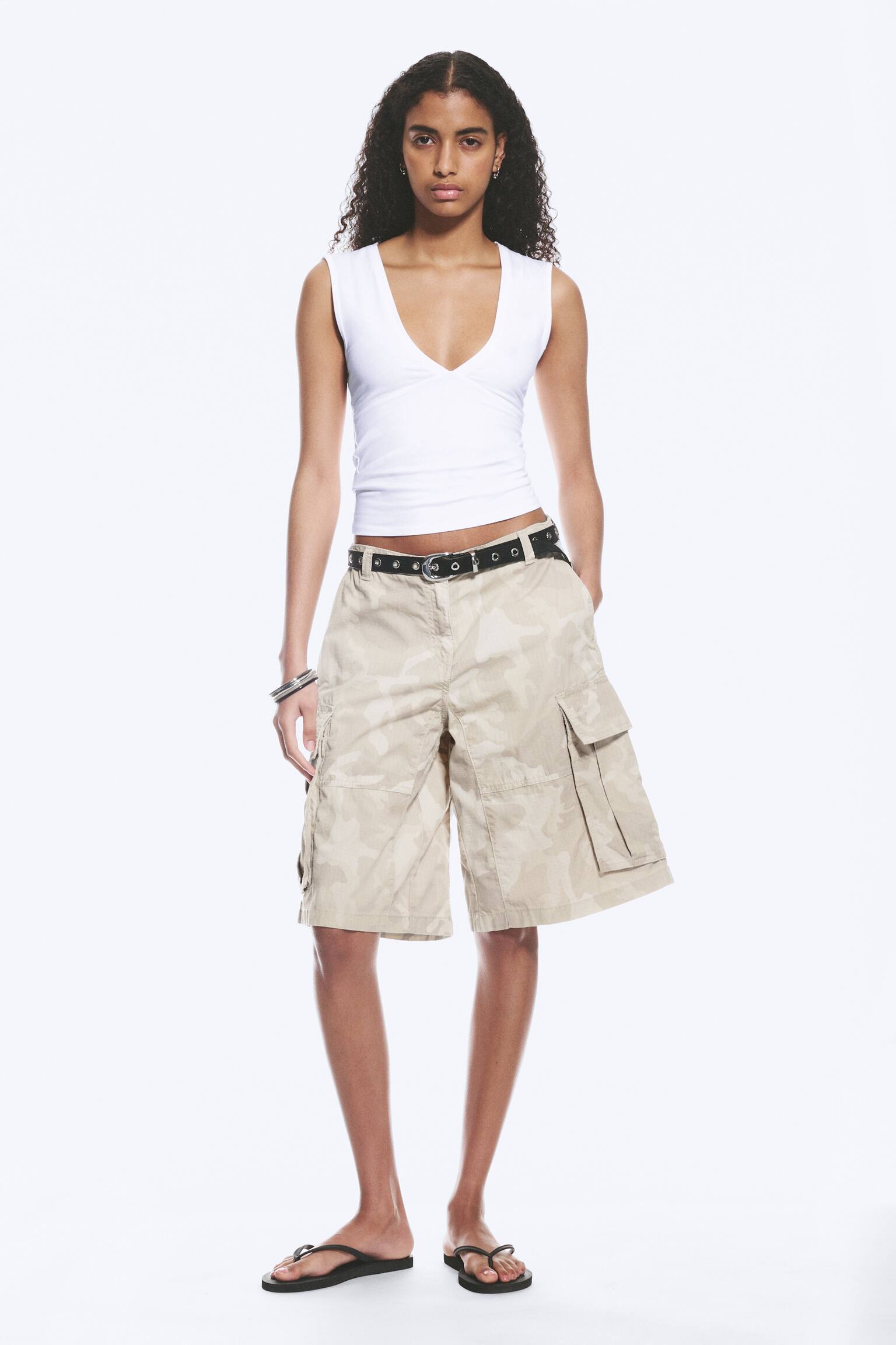 Top sin mangas con cuello en V - Blanco/Negro/Gris claro jaspeado/Marrón oscuro - 3