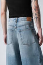 Seventeen Blue - Mittelblau - Astro Loose Baggy Leg Jeans - 8
