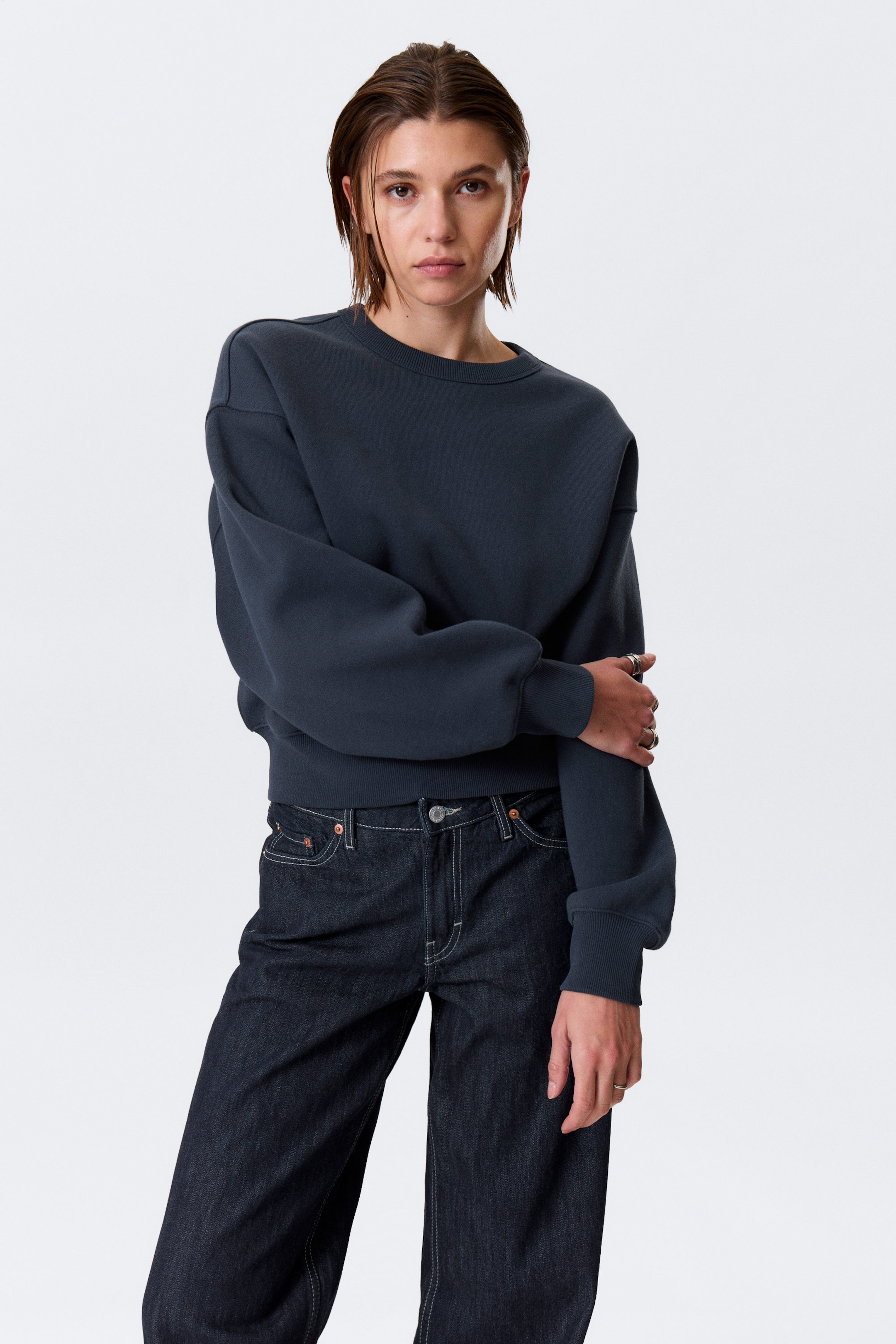 Dunkelblau - Boxy cropped Baumwoll-Sweatshirt - 1