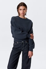 Bleu foncé - Sweat court boxy en coton - 0
