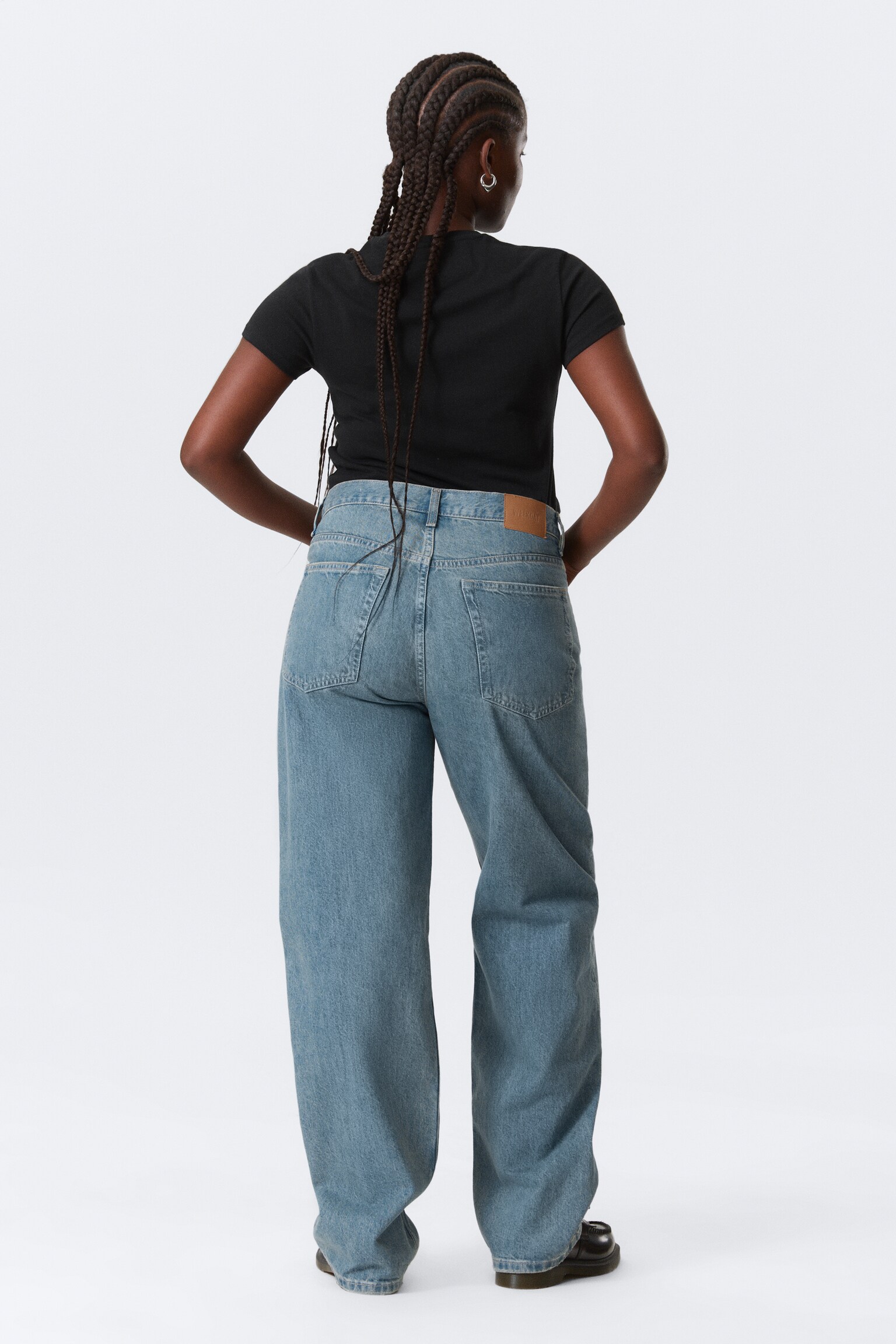 Galaxy Loose Straight Leg Jeans - 2000 Blue - Mittelblau/Tuned Black - Schwarz/Port Blue - Hellblau/Second Blau - Blau/Brick Blue - Hellblau/90s Blue - Mittelblau/Canyon Grey - Mittelgrau/Blue Fade - Mittelblau/Deep Ocean Blue - Dunkelblau/Steel Blue - Mittelblau - 3