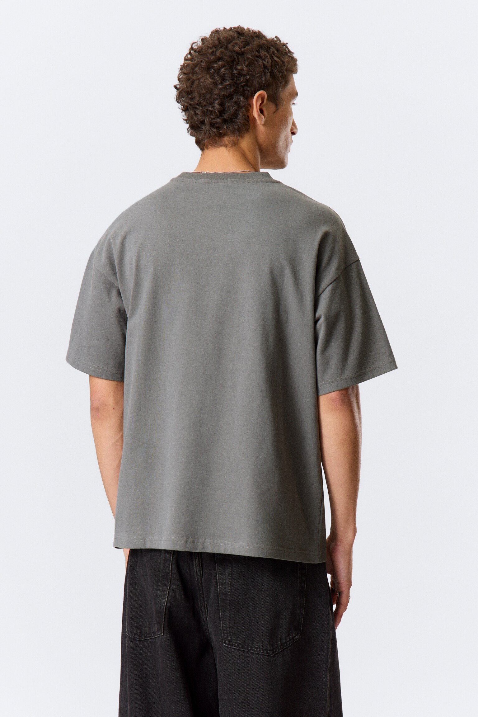 Great Boxy T-shirt wagi ciężkiej - Dusty Grey/Biały/Czarny/Ciemnogranatowy/Jasny zakurzony błękit/Ciemnobrązowy/Jasnoszary/Zieleń khaki/Ciemnoniebieski/Ciemnozielony - 6