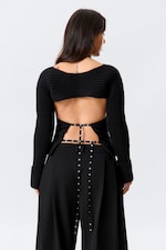 Schwarz - Gestrickter Bolero mit U-Boot-Ausschnitt - 3