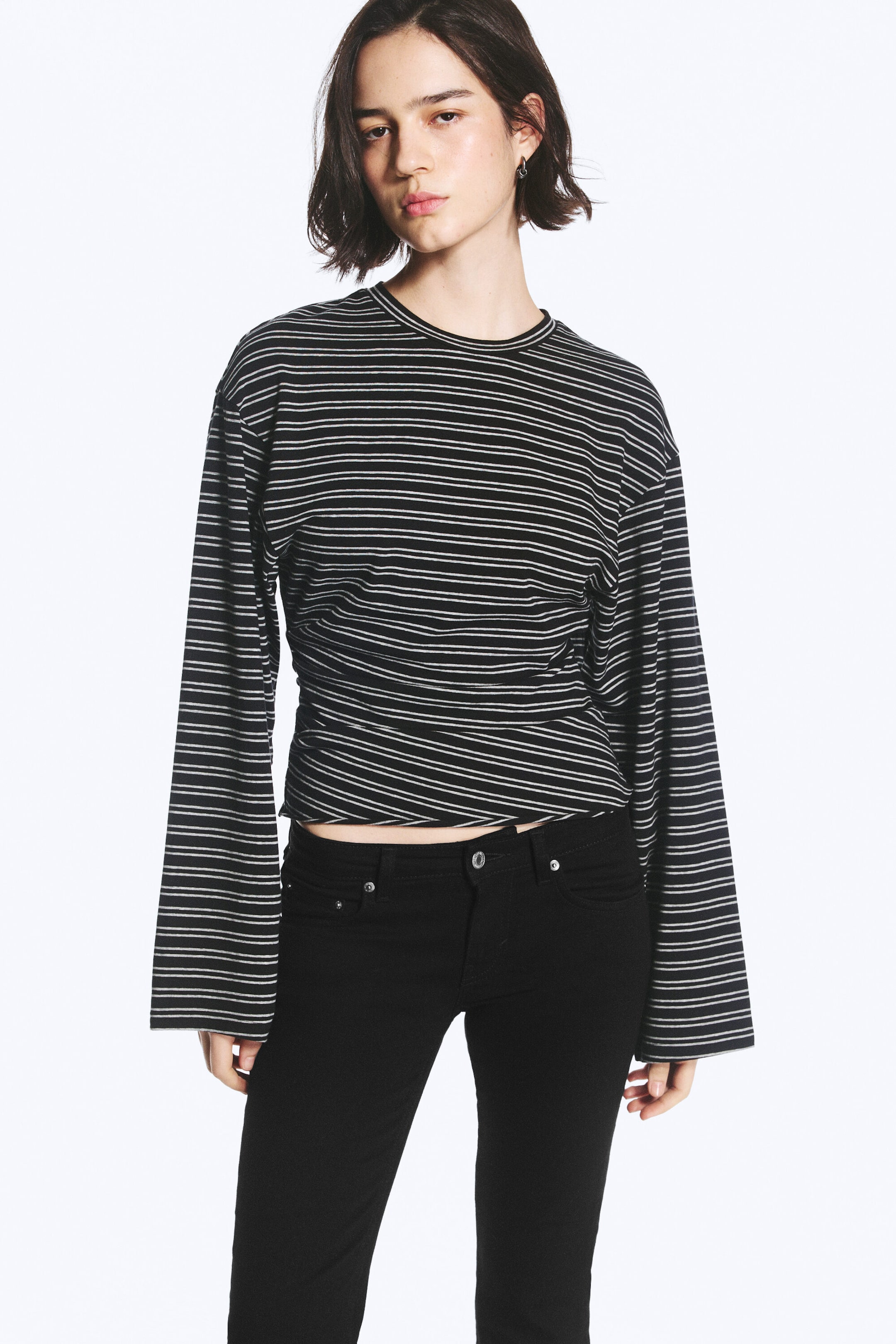 Striped Black - Ruched Long-Sleeved T-shirt - 1