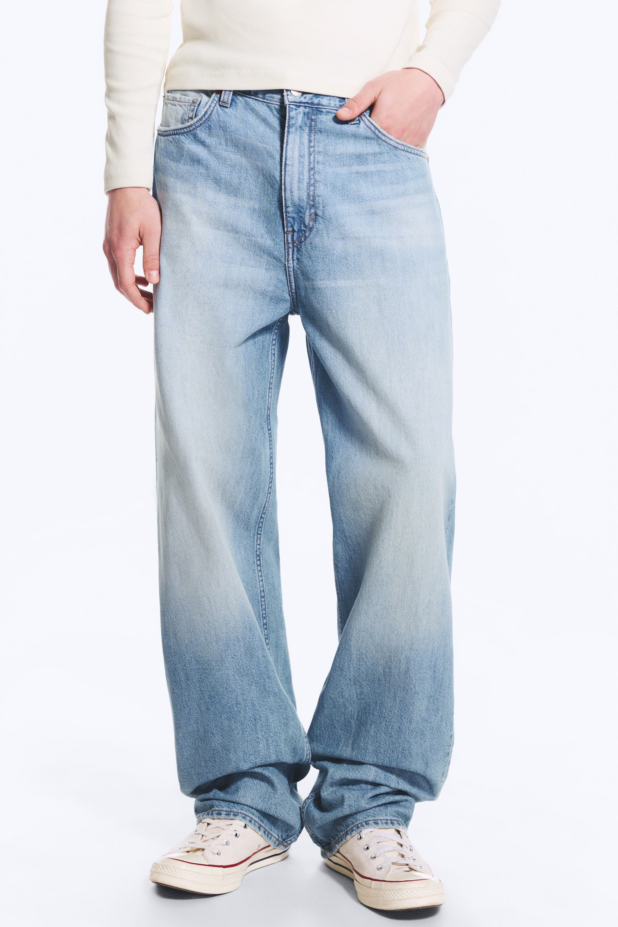 Kimberley Blue - Light Blue - Galaxy Mid Rise Loose Straight Jeans - 2