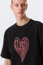 Black - Heart of Energy - Great Boxy Printed Graphic Tee - 1