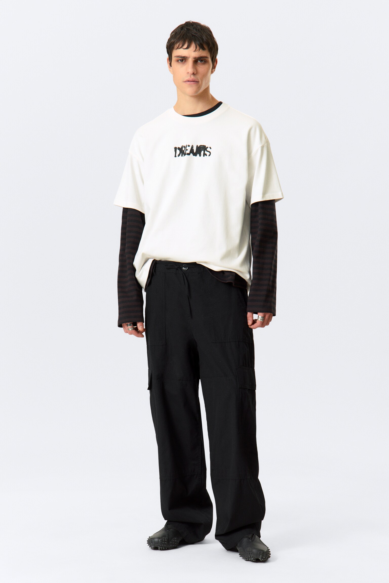 Great Boxy Printed Graphic Tee - White - Dreams/Черен - Рестарт/Яркосиньо - Four Man Gang/Черен - Полунощен/Тъмночервени/Бяло - Smilish - 5