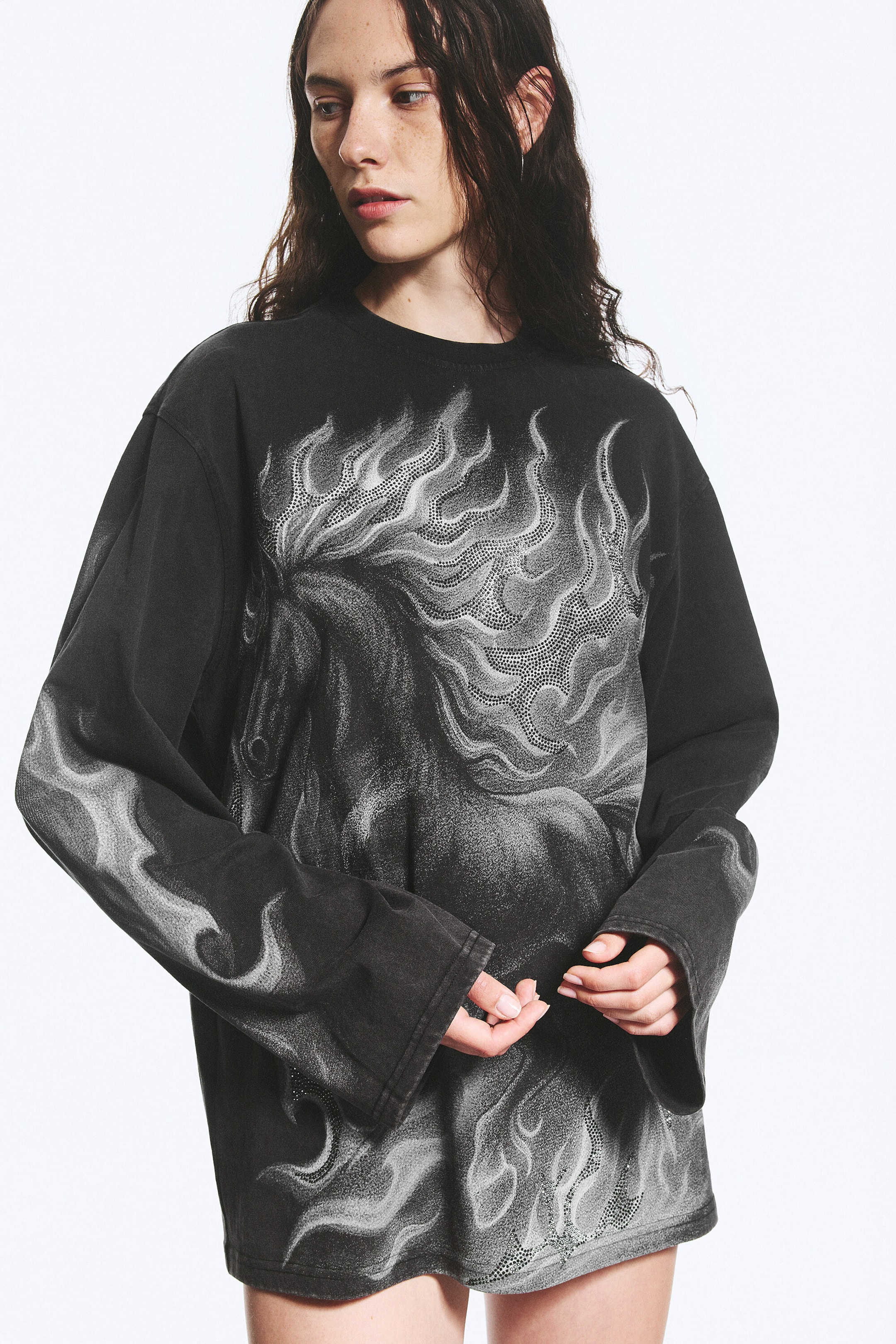 Black - Horse Print - Oversized Graphic Long-Sleeved T-shirt - 1