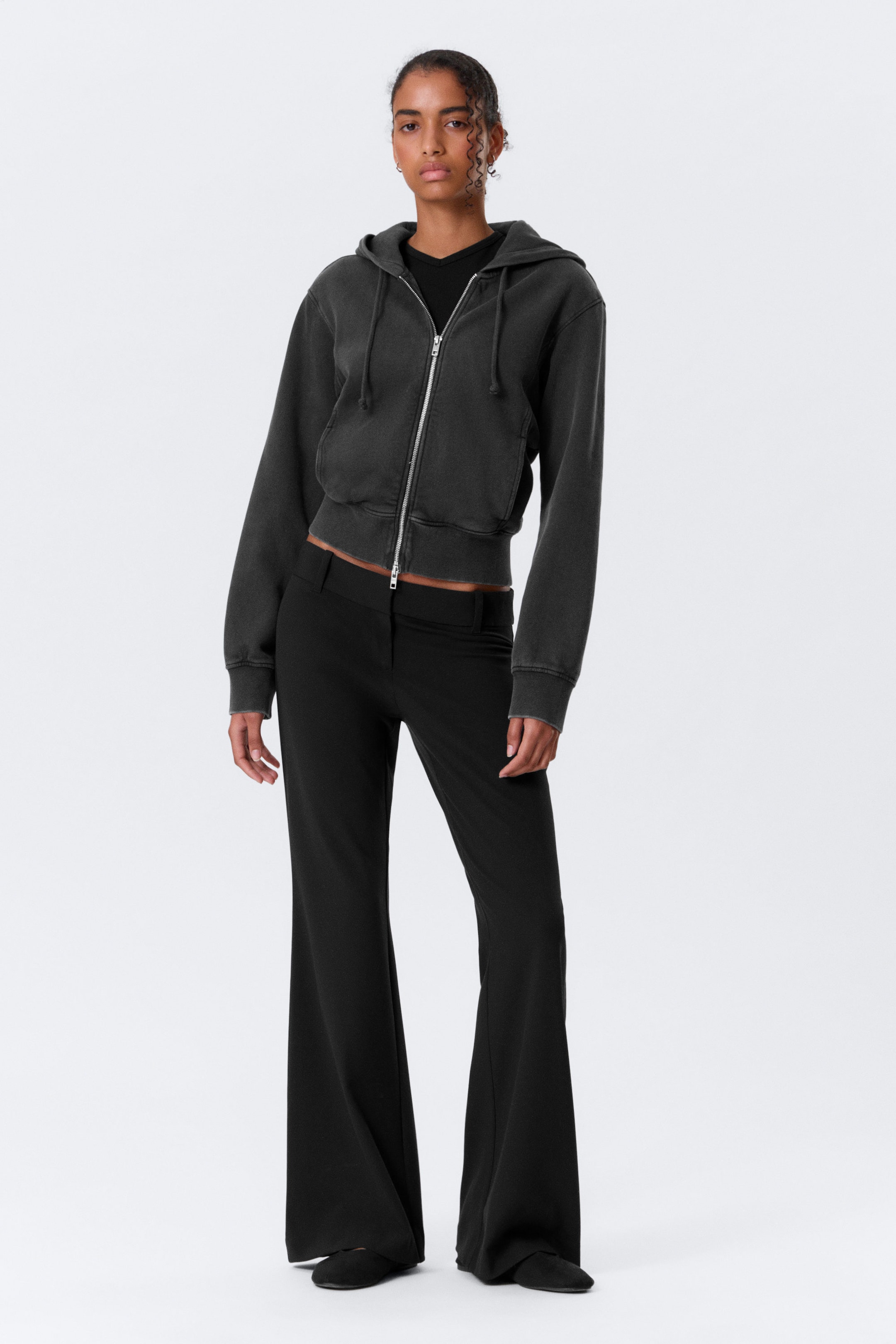 Black - Low-Rise Flared Suiting Trousers - 2