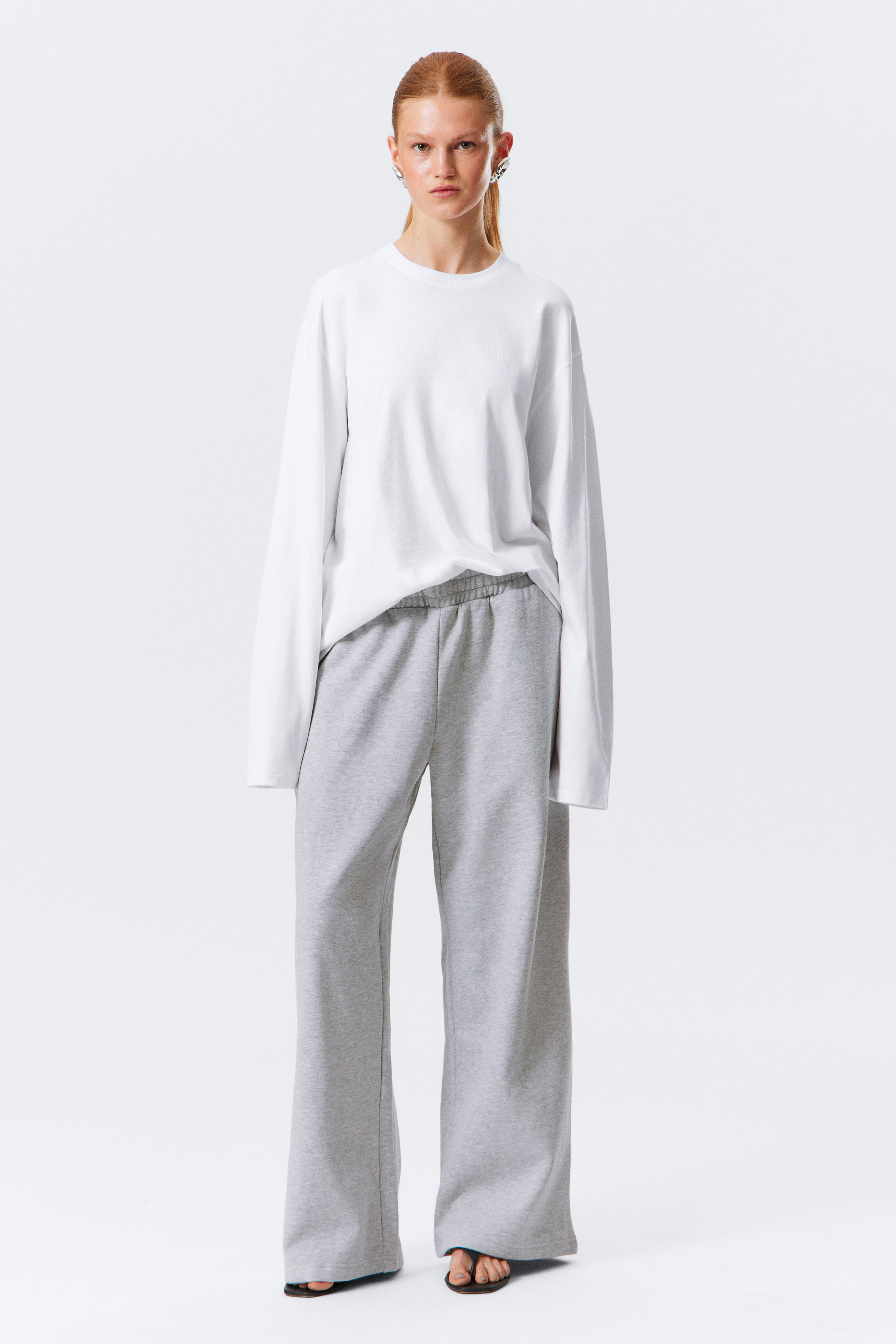 White - Long-Sleeved Boxy Cotton T-shirt - 2