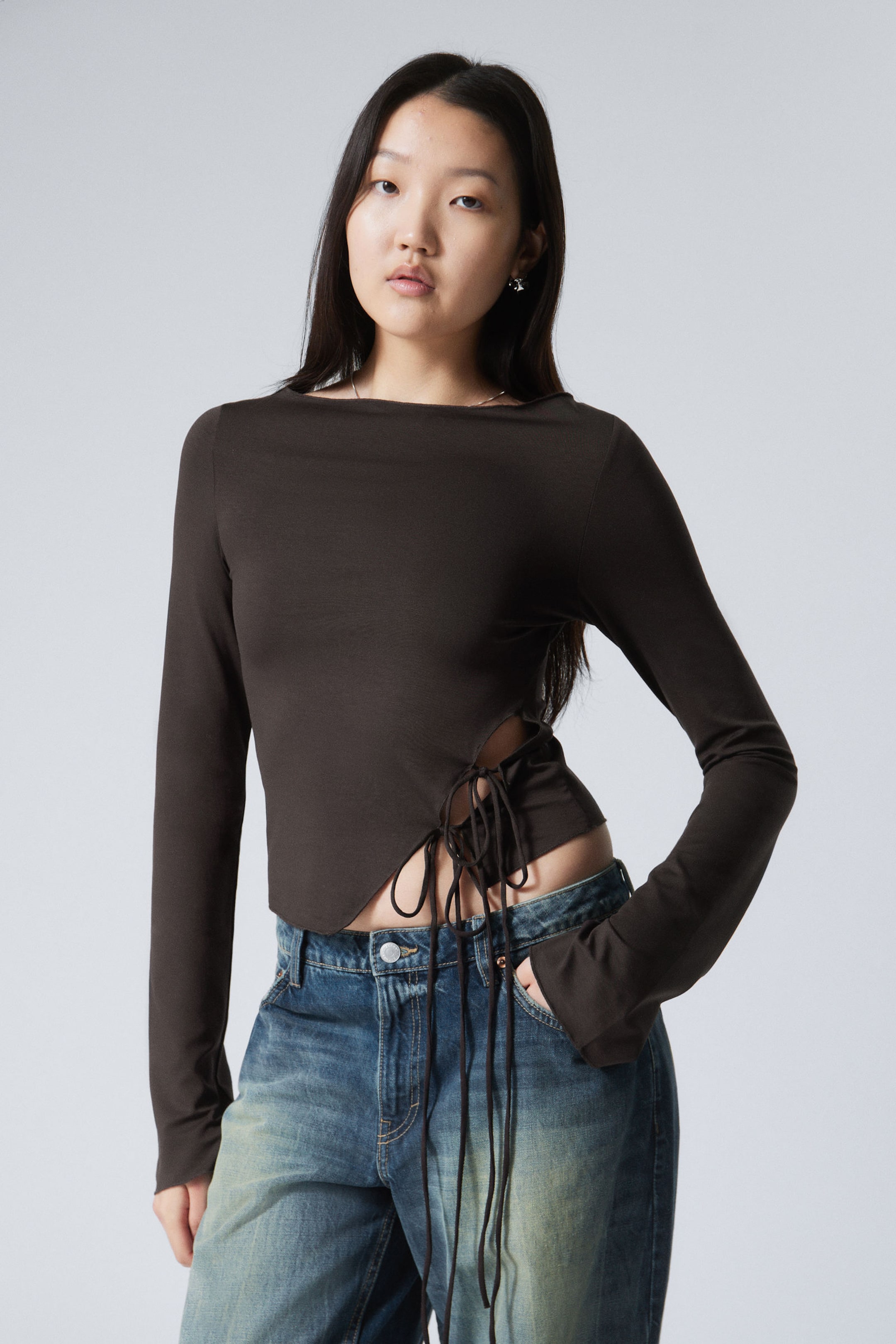 #353031 - Top met strik opzij - 1