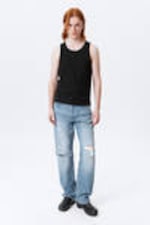 Schwarz - Geripptes Tanktop mit normaler Passform - 1
