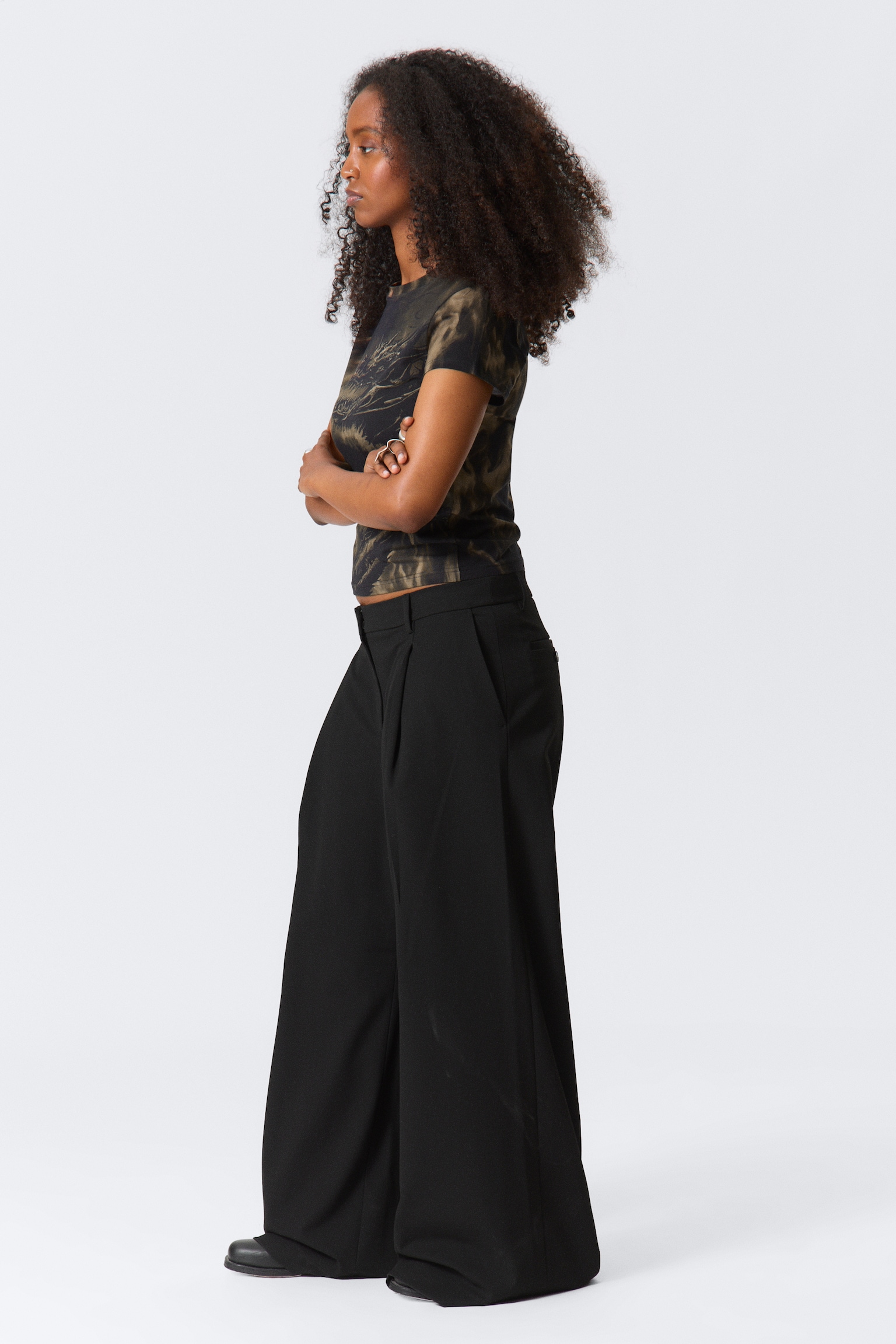 Low Rise Wide Leg Pleated Suiting Trousers - Black/Dark Grey Melange - 3