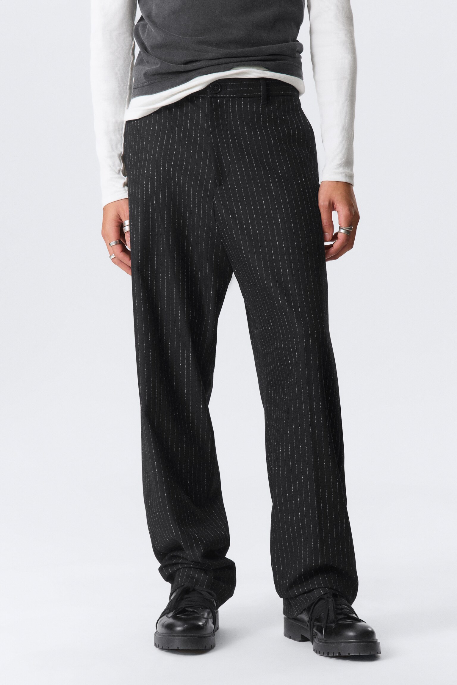 Relaxed fit kostymbyxor - Svart kritstrecksrandig/Svart - 6