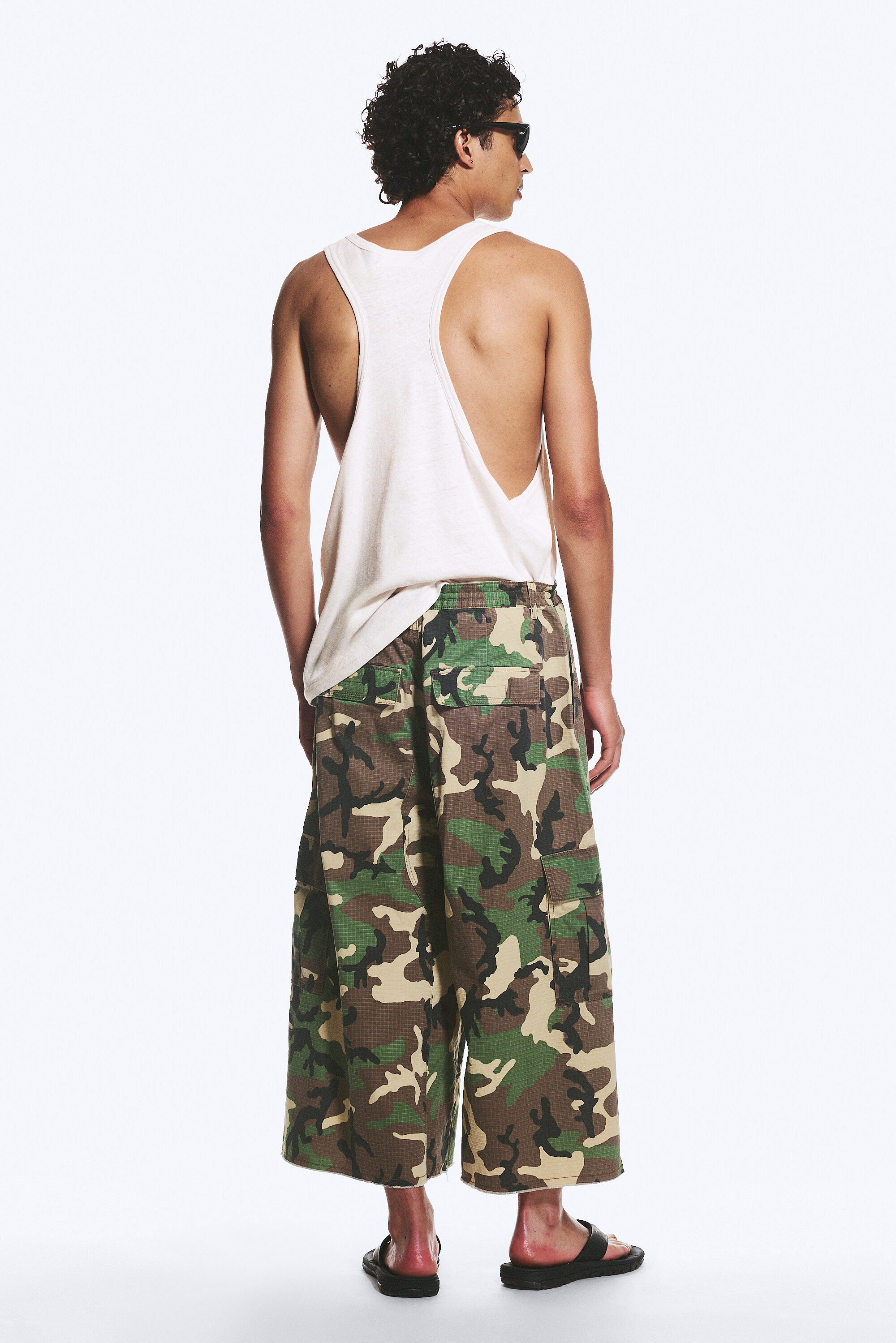 long cotton cargo shorts - Classic Camo | Weekday WW