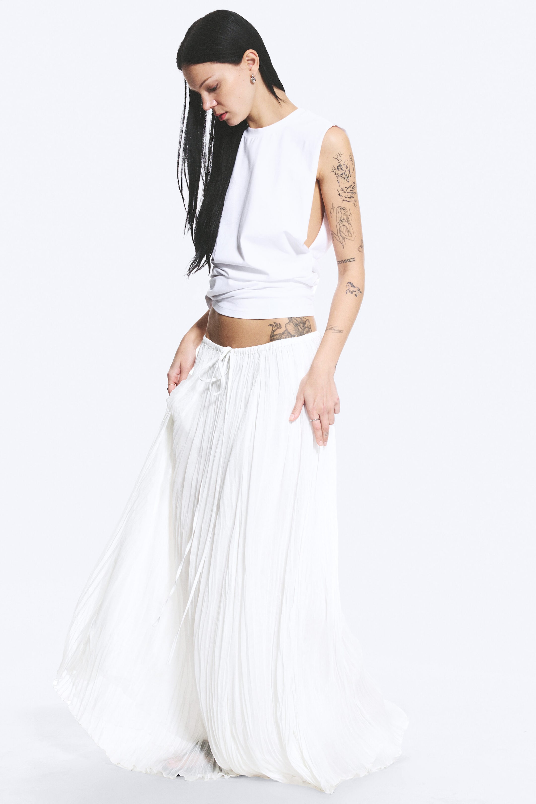 Dusty White - Crinkled Maxi Skirt - 2