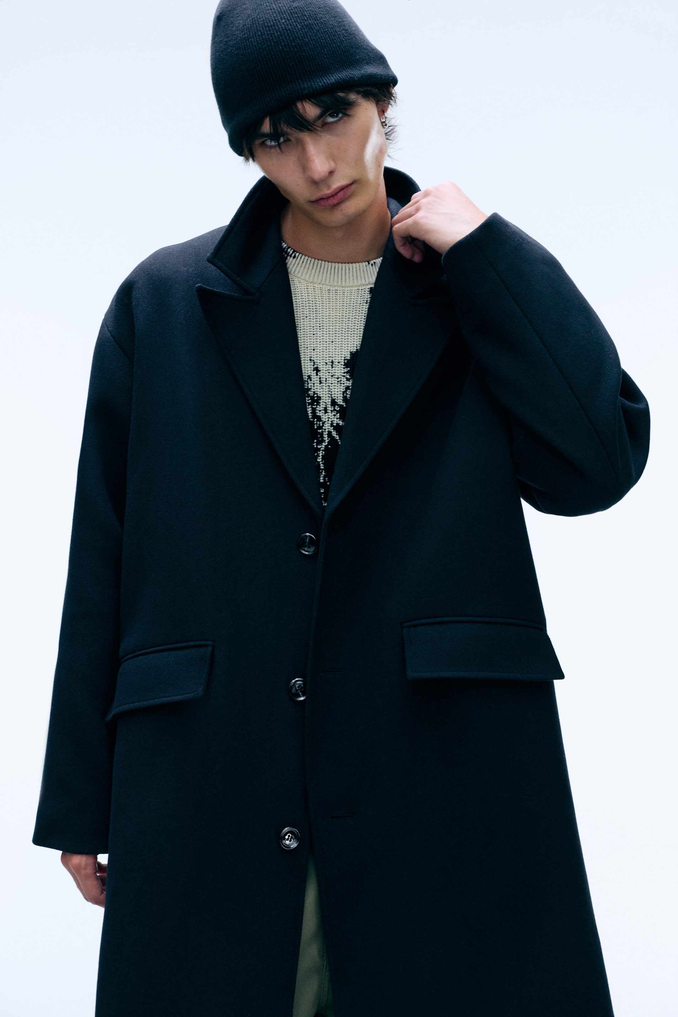 Black - Oversized Single-Breasted Wool Blend Coat - 2