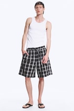 Schwarz kariert - Shorts aus Leinenmischung - 0