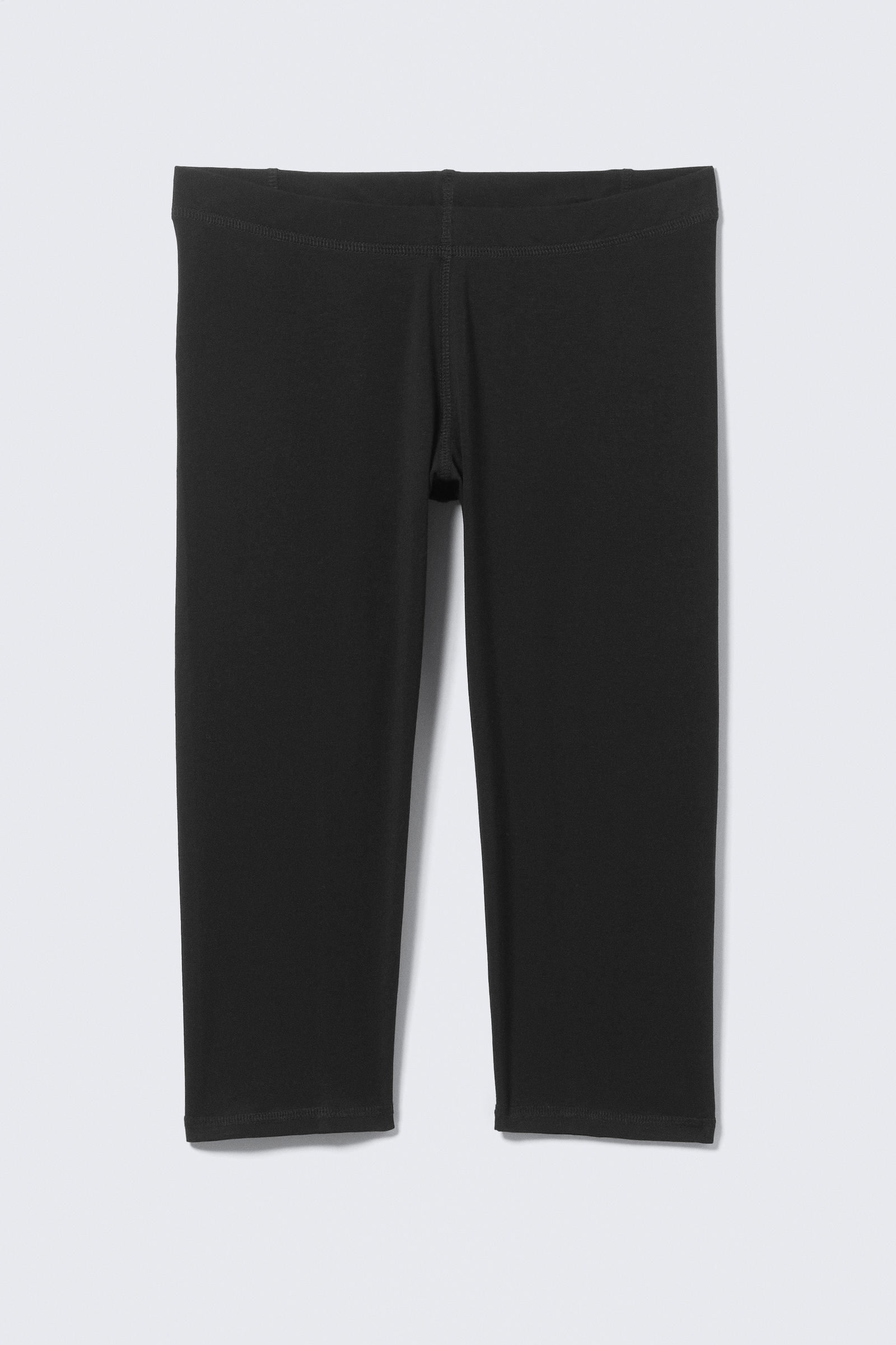 Soft Mid Rise Capri Leggings