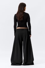 Black - Super Wide Pleated Suiting Trousers - 3