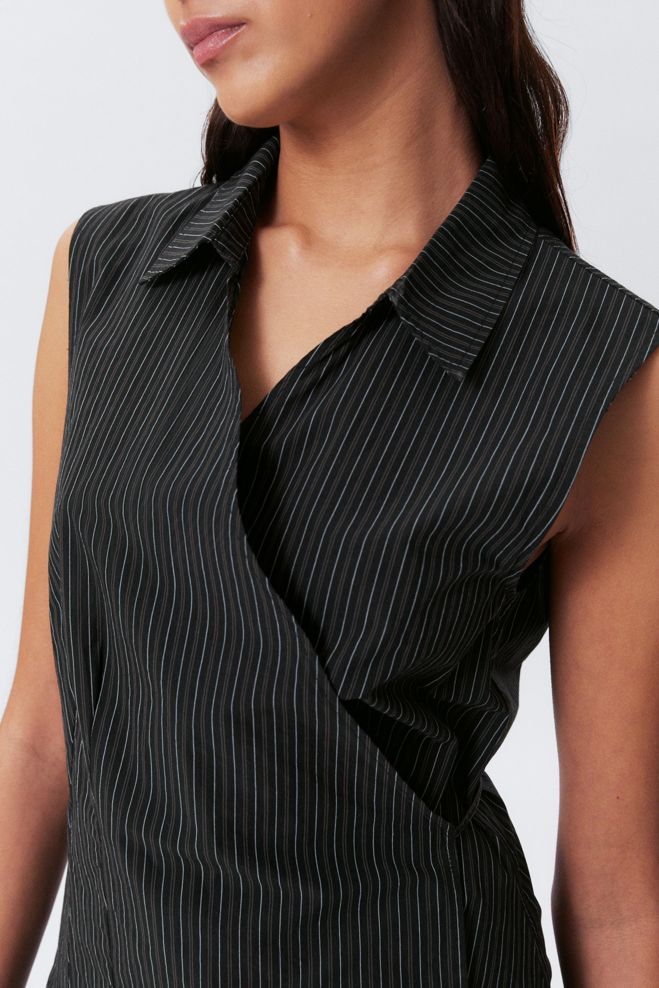 #272627 - Sleeveless Cotton Wrap Top - 2