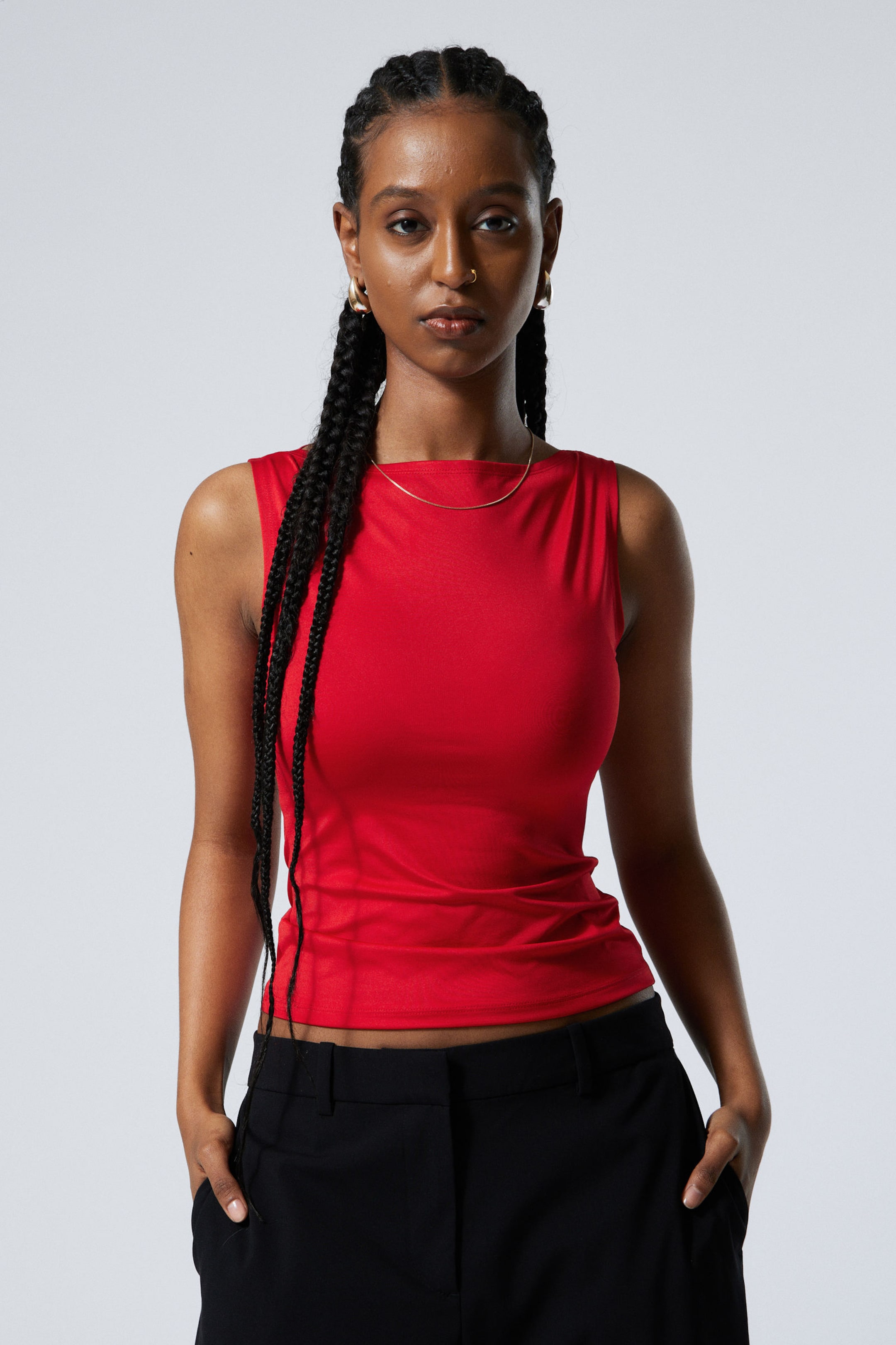 #951F34 - Annie Sleeveless Boat-Neck Top - 2