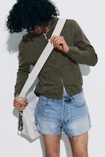 Kimberley Blue – lyseblå - Gravity denimshorts med mellomhøy midje, løs passform og kort benlengde - 0