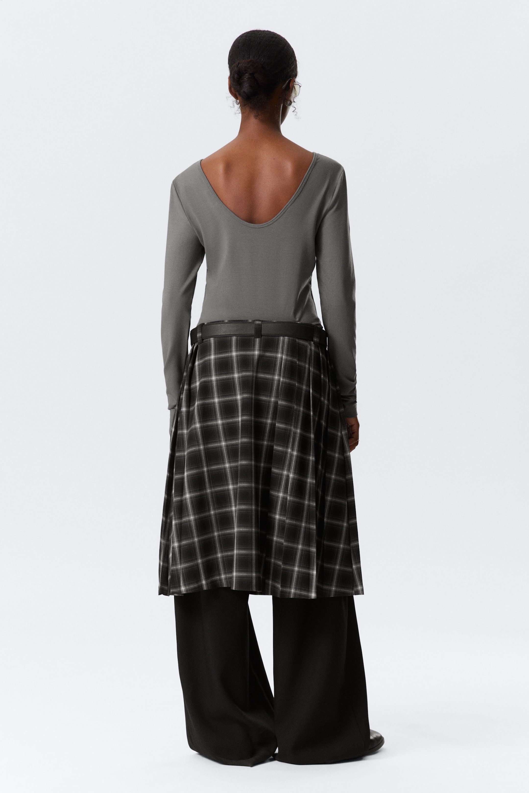 Grey - Deep Back Long-Sleeved Top - 5