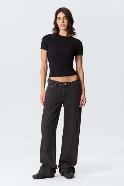 Ample Low Rise Jeans