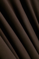 Dunkelbraun - Asymmetrisches Midikleid mit Stehkragen - 5
