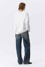 White - Boxy Long-Sleeved Henley T-shirt - 2