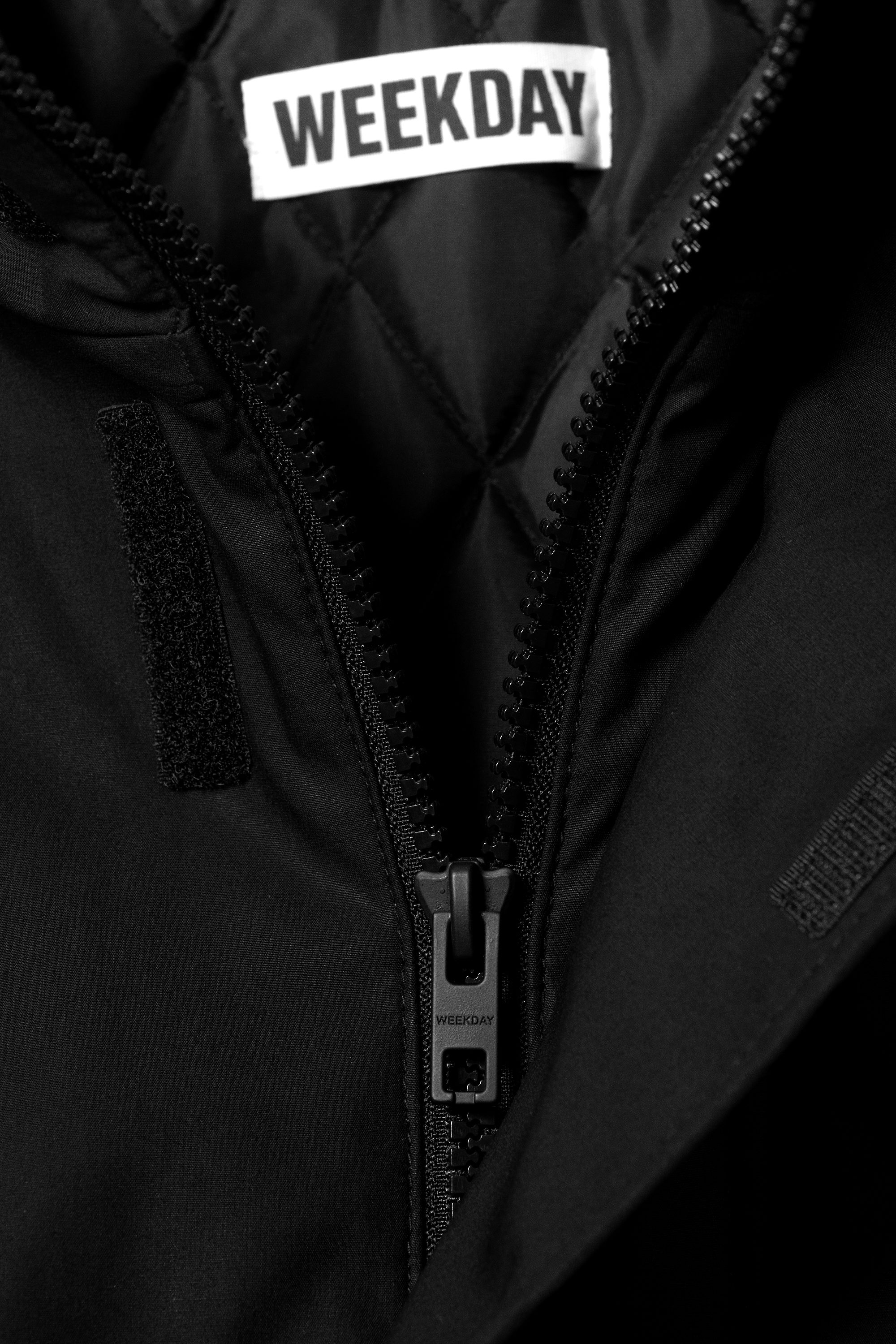 Black - RELAXED TRANSITION JACKET - 2