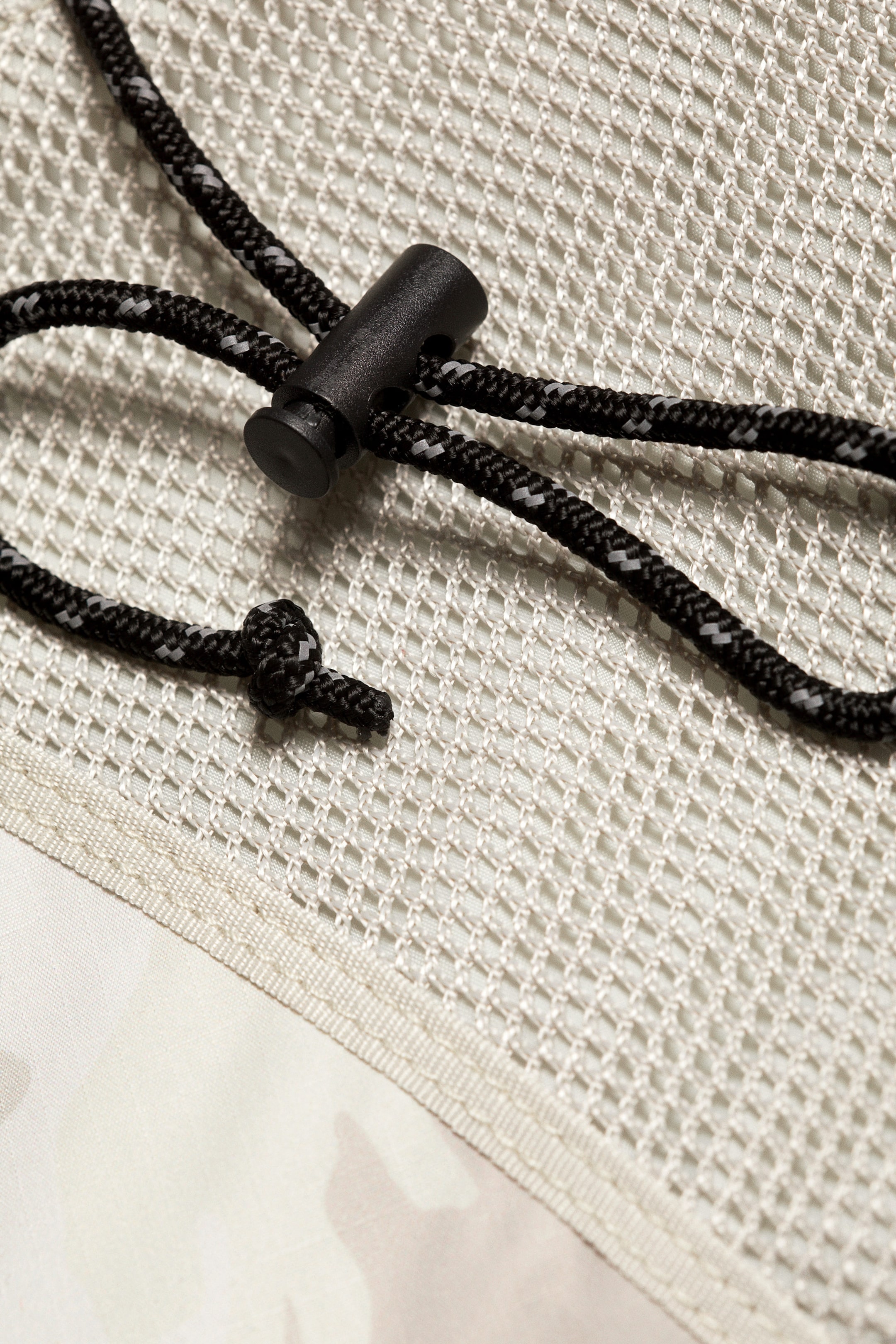 Light Mole - Camo - Mini Utility Crossbody Bag - 3