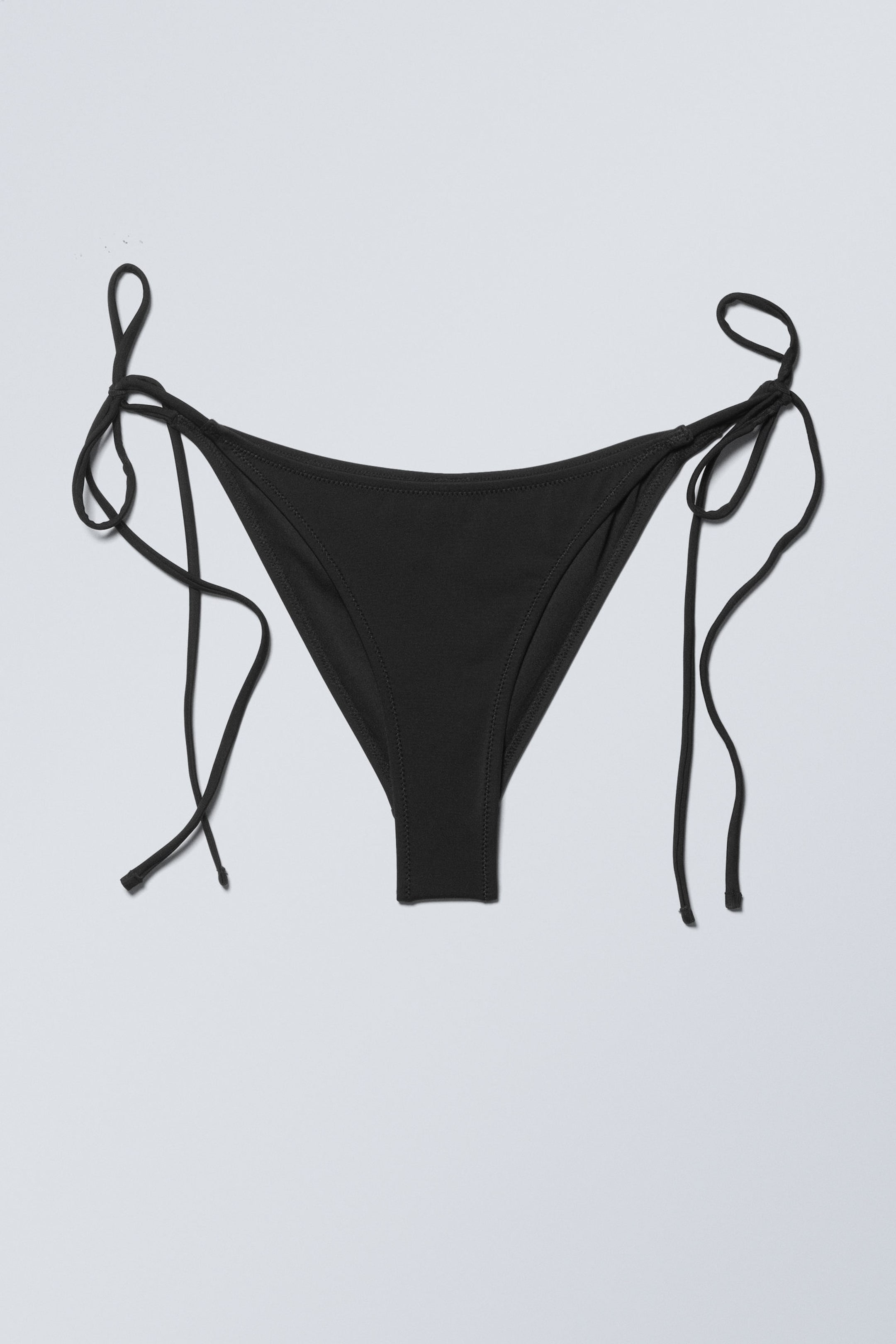 Zwart - Bikinibroekje met smalle bandjes