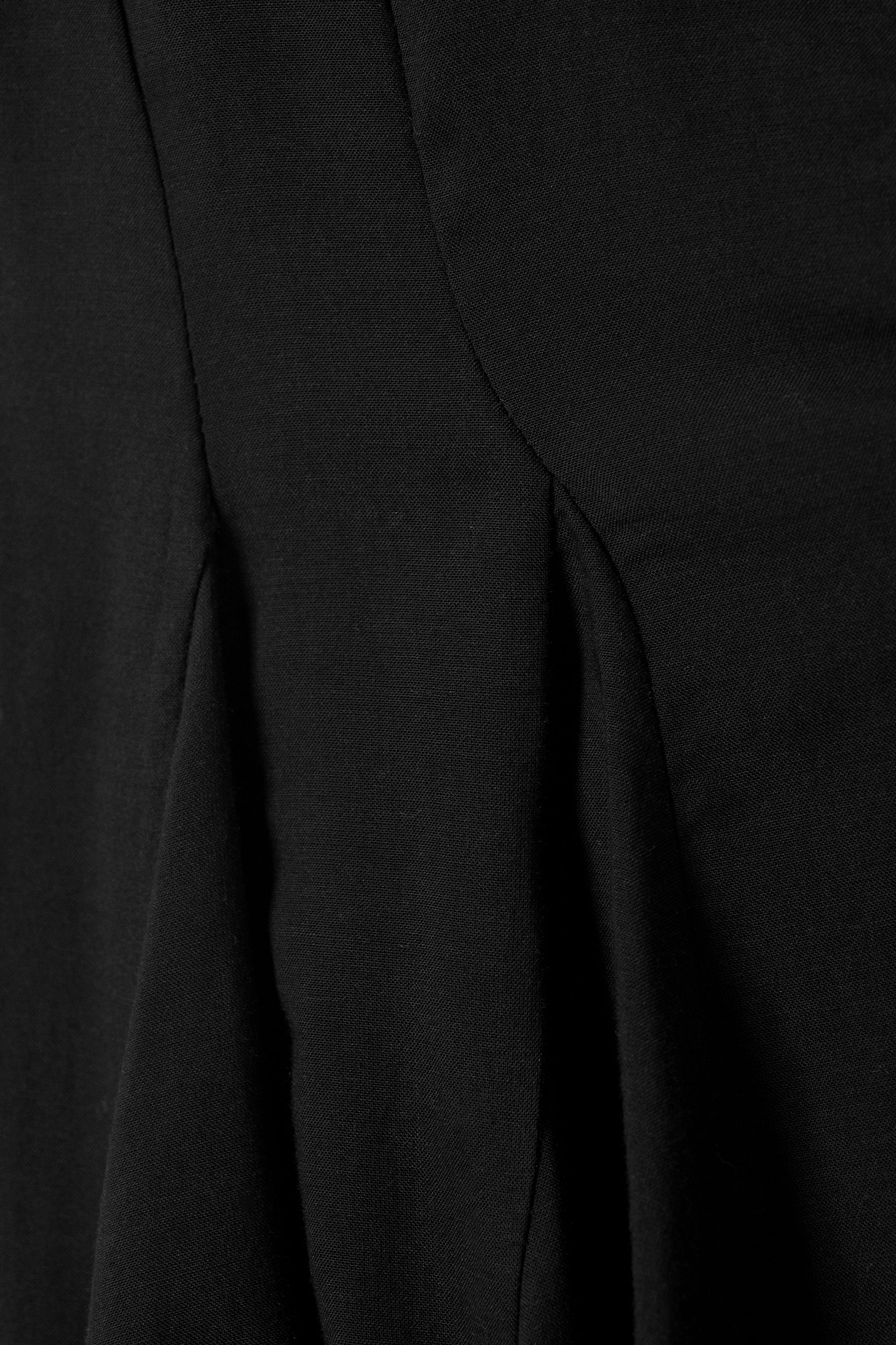 Black - Flowy V-Neck Mini Dress - 5